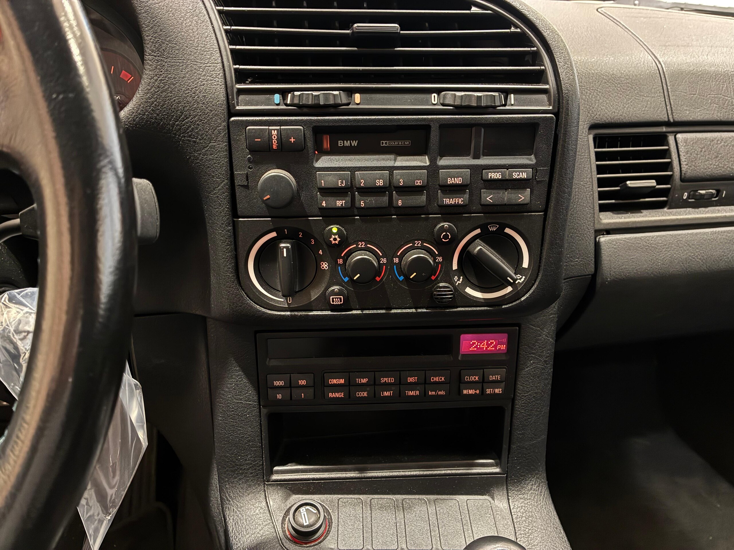 BMW M3 Coupe (photo: 8)