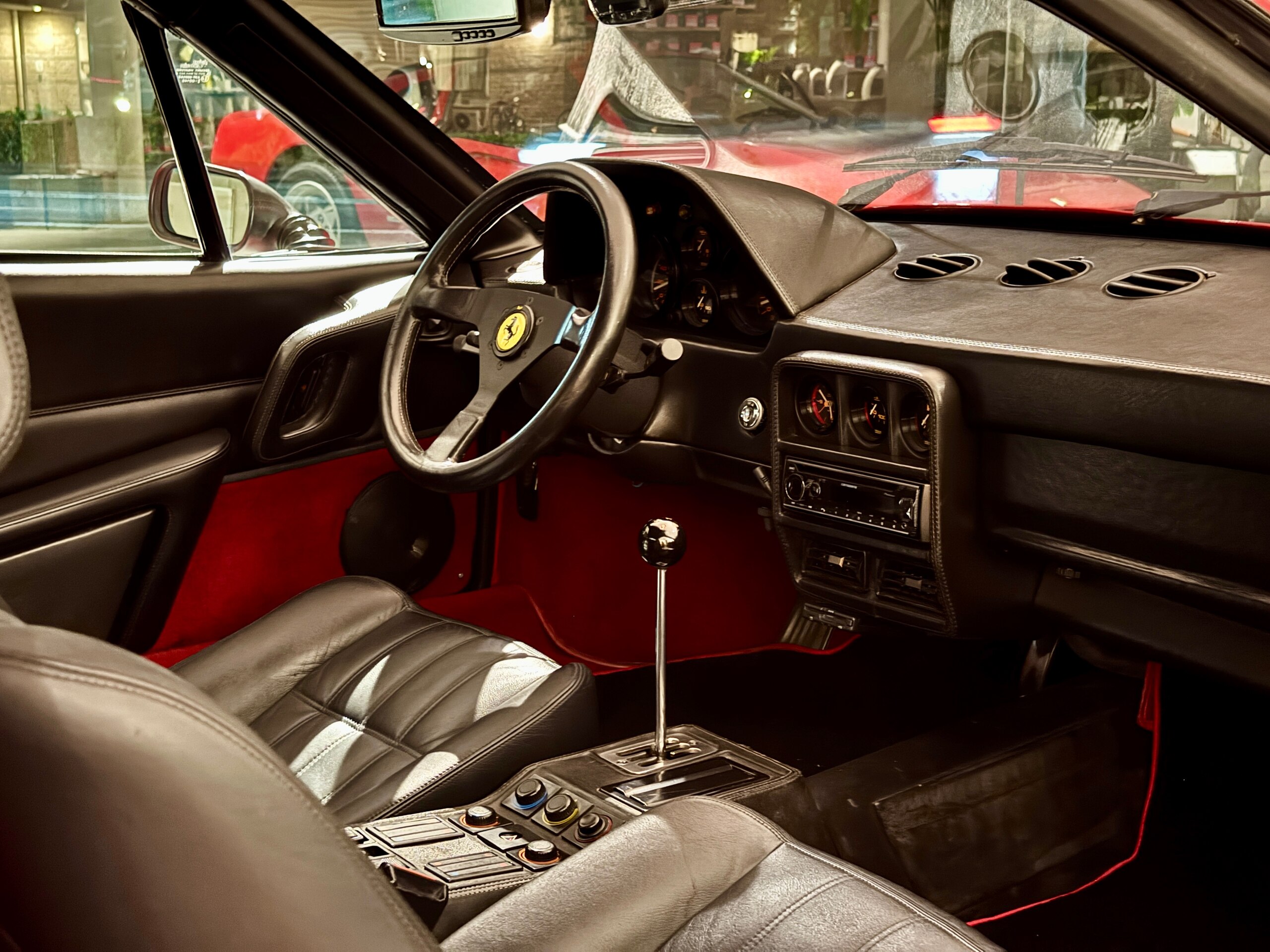 Ferrari 328GTS (photo: 14)