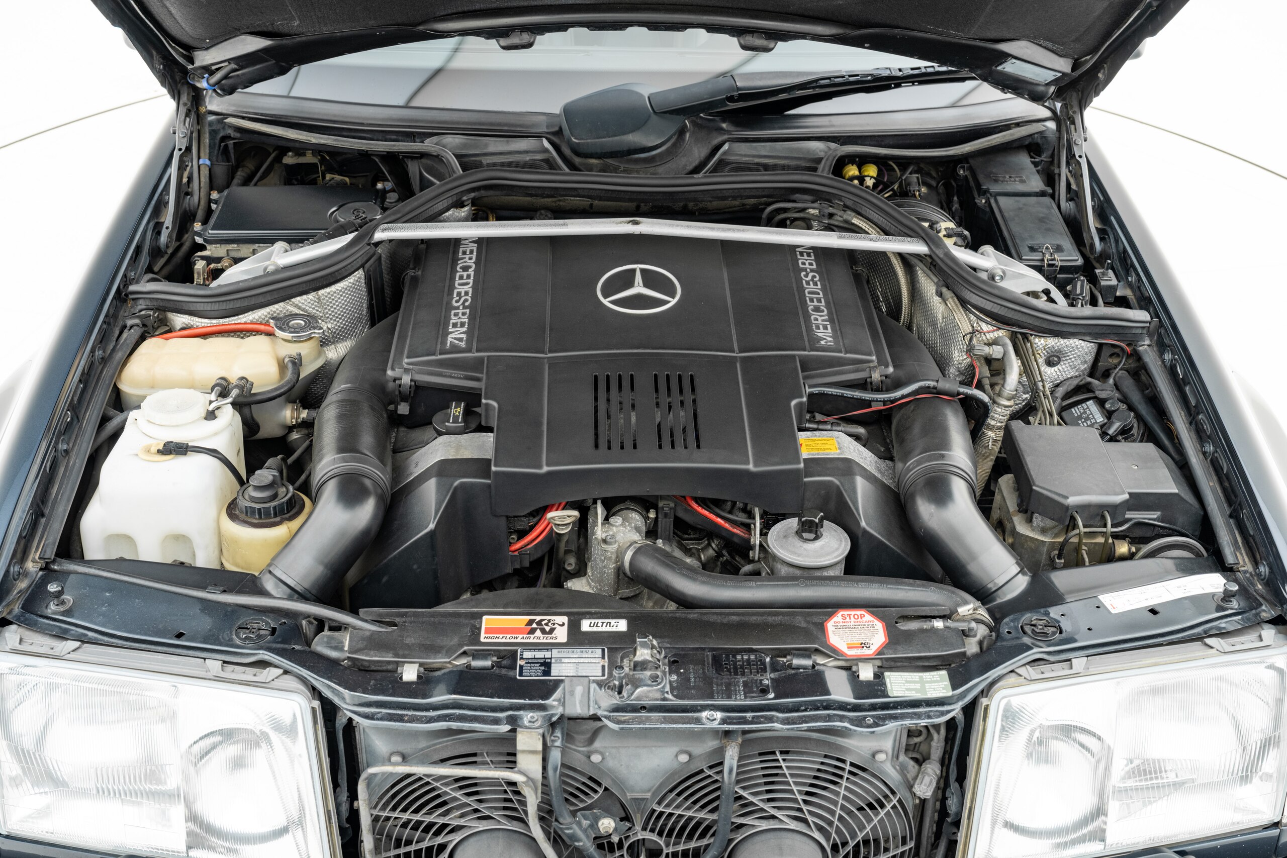 Mercedes Benz 500E (photo: 21)