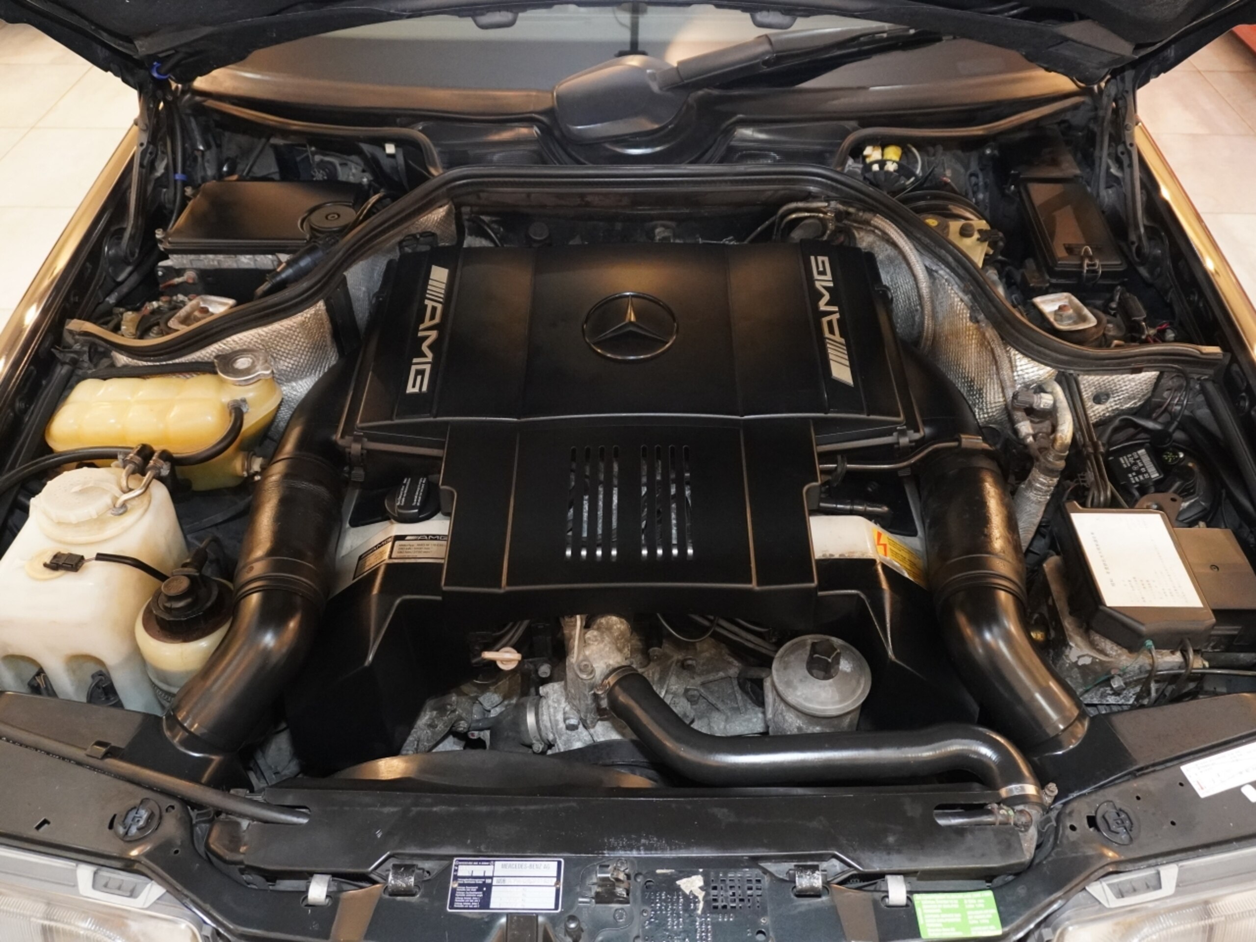 Mercedes Benz E60 AMG (photo: 23)