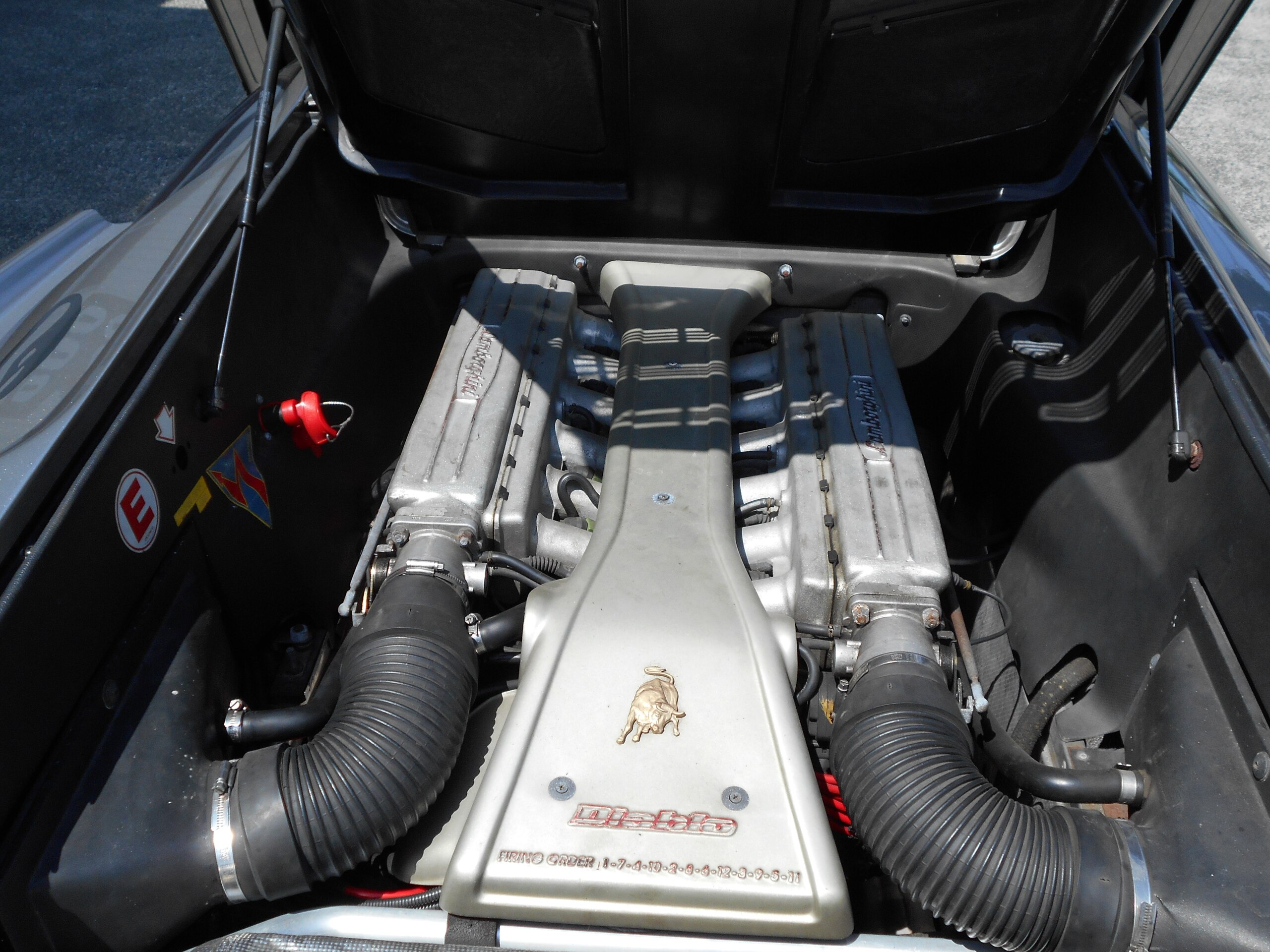 Lamborghini Diablo (photo: 12)