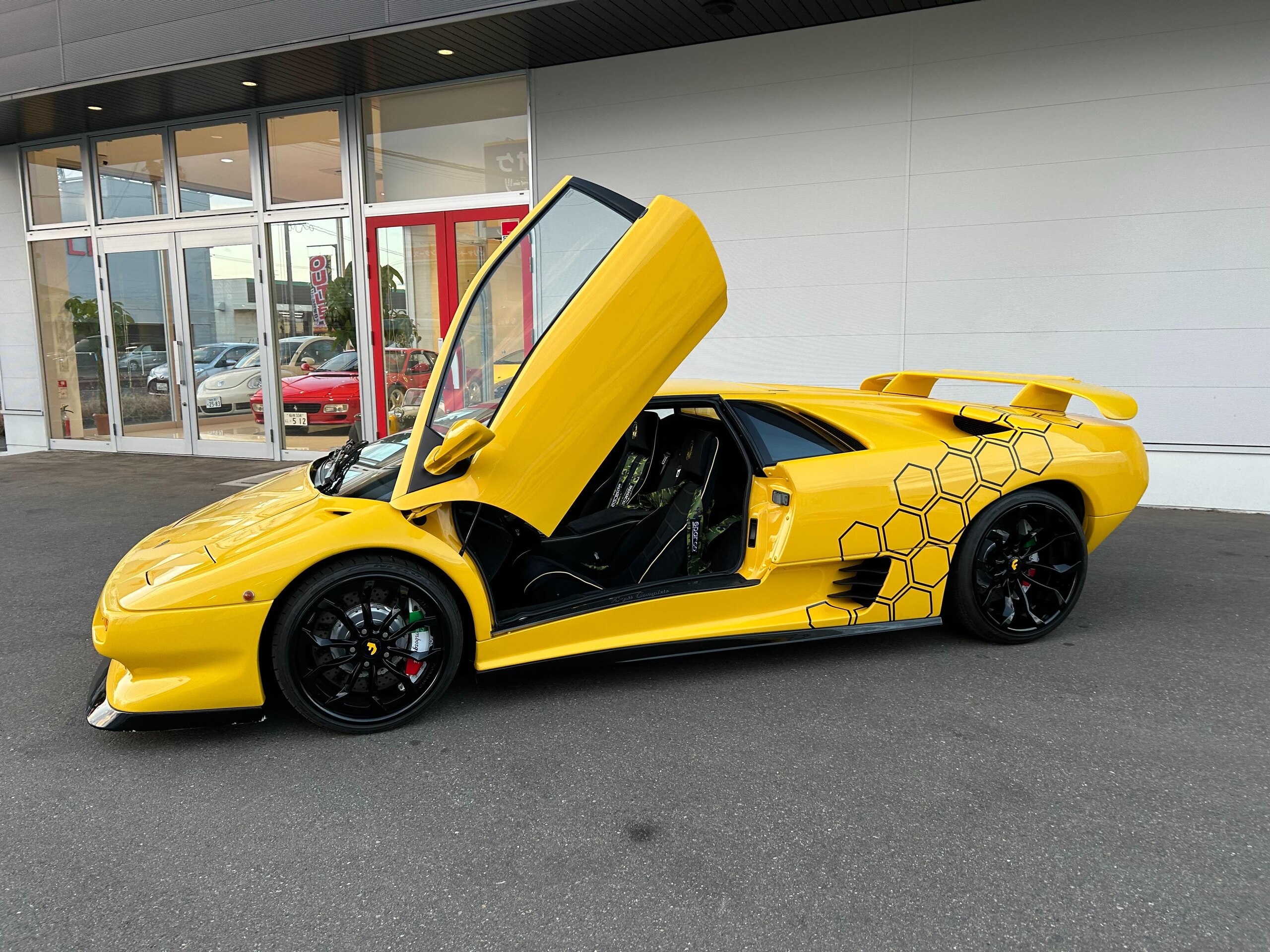 Lamborghini Diablo VT (photo: 2)