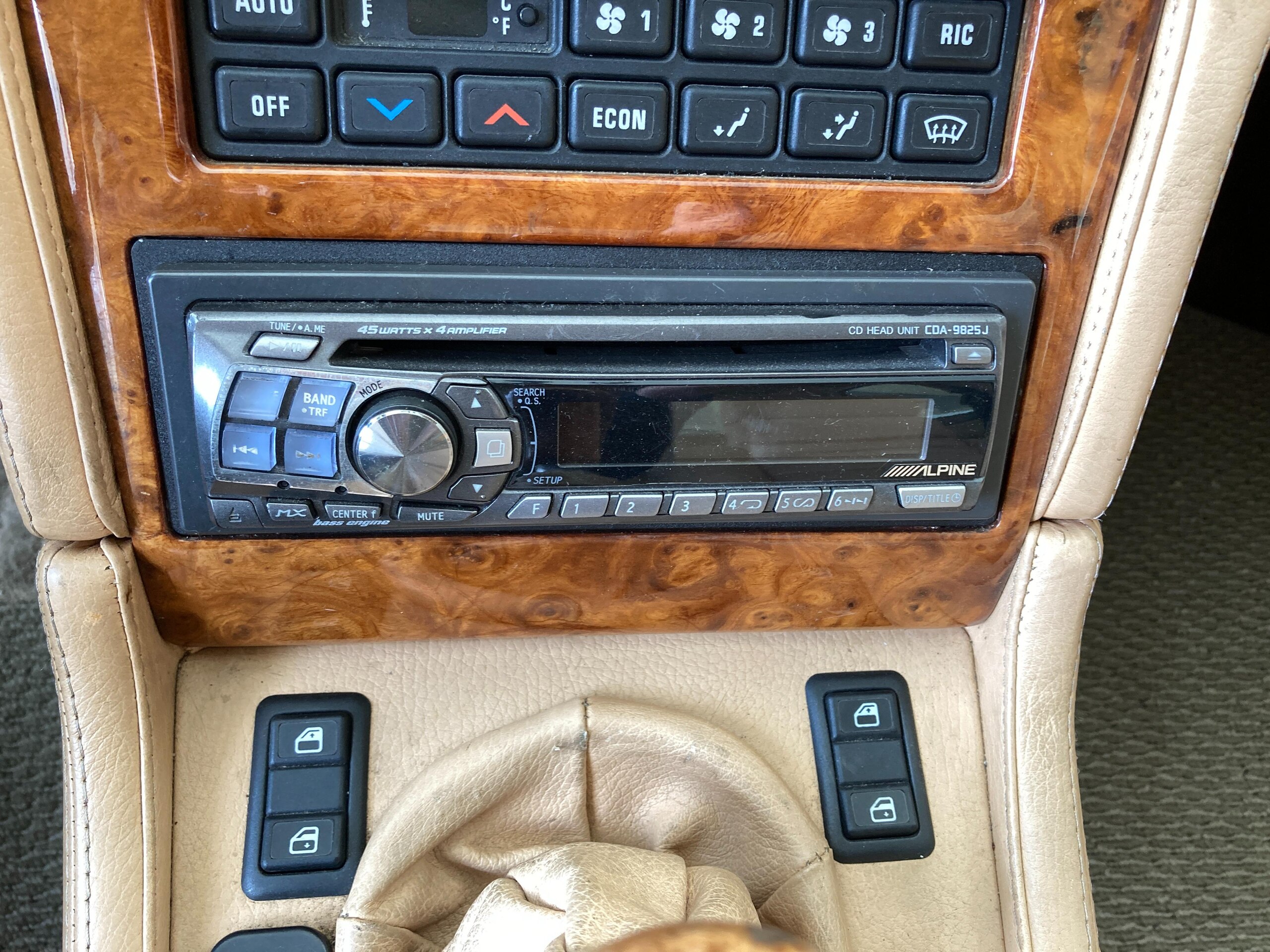 Maserati Ghibli (photo: 11)