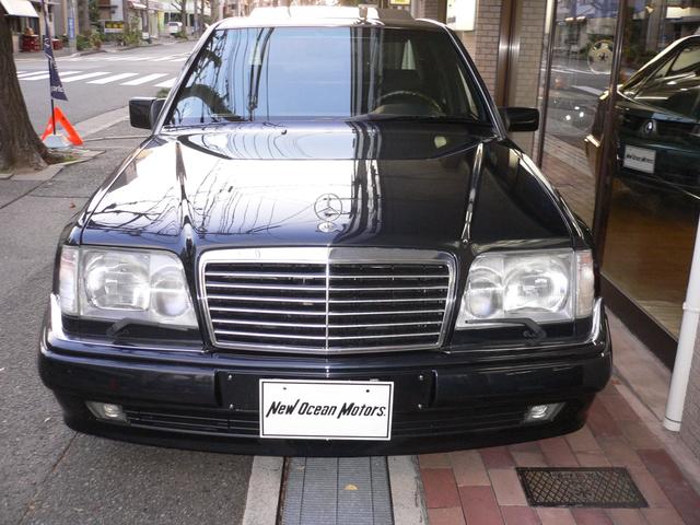 Mercedes Benz E500 Limited (photo: 1)