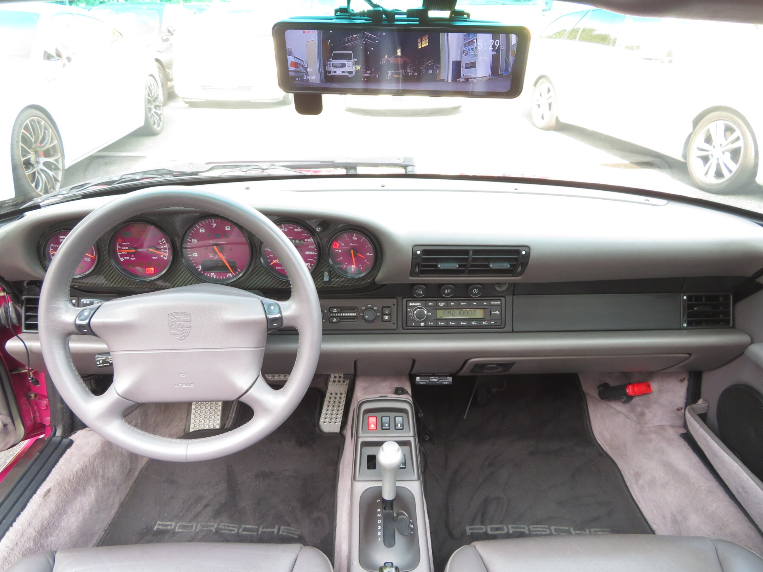 Porsche 911 Cabriolet (photo: 8)