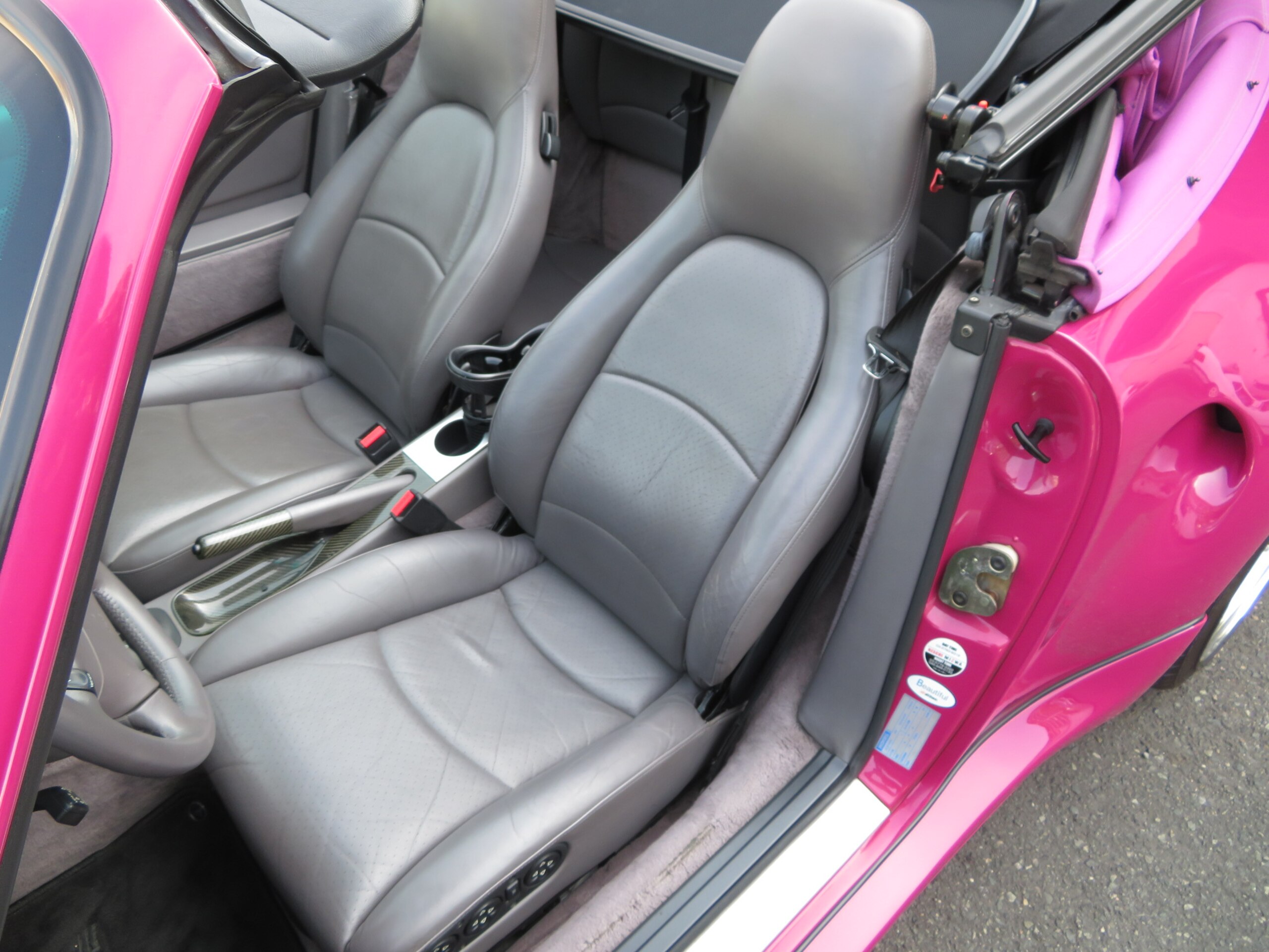 Porsche 911 Cabriolet (photo: 10)