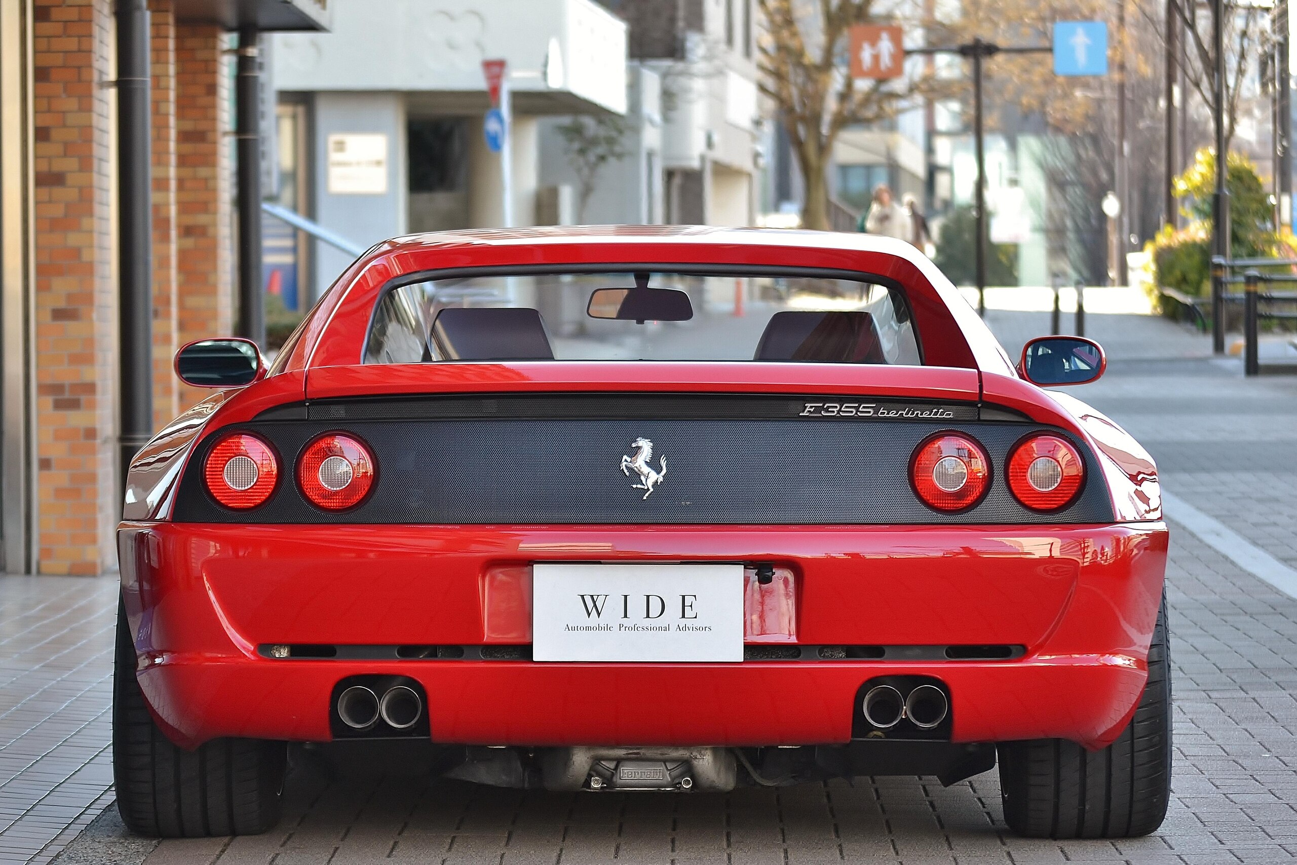 Ferrari F355 Berlinetta (photo: 2)