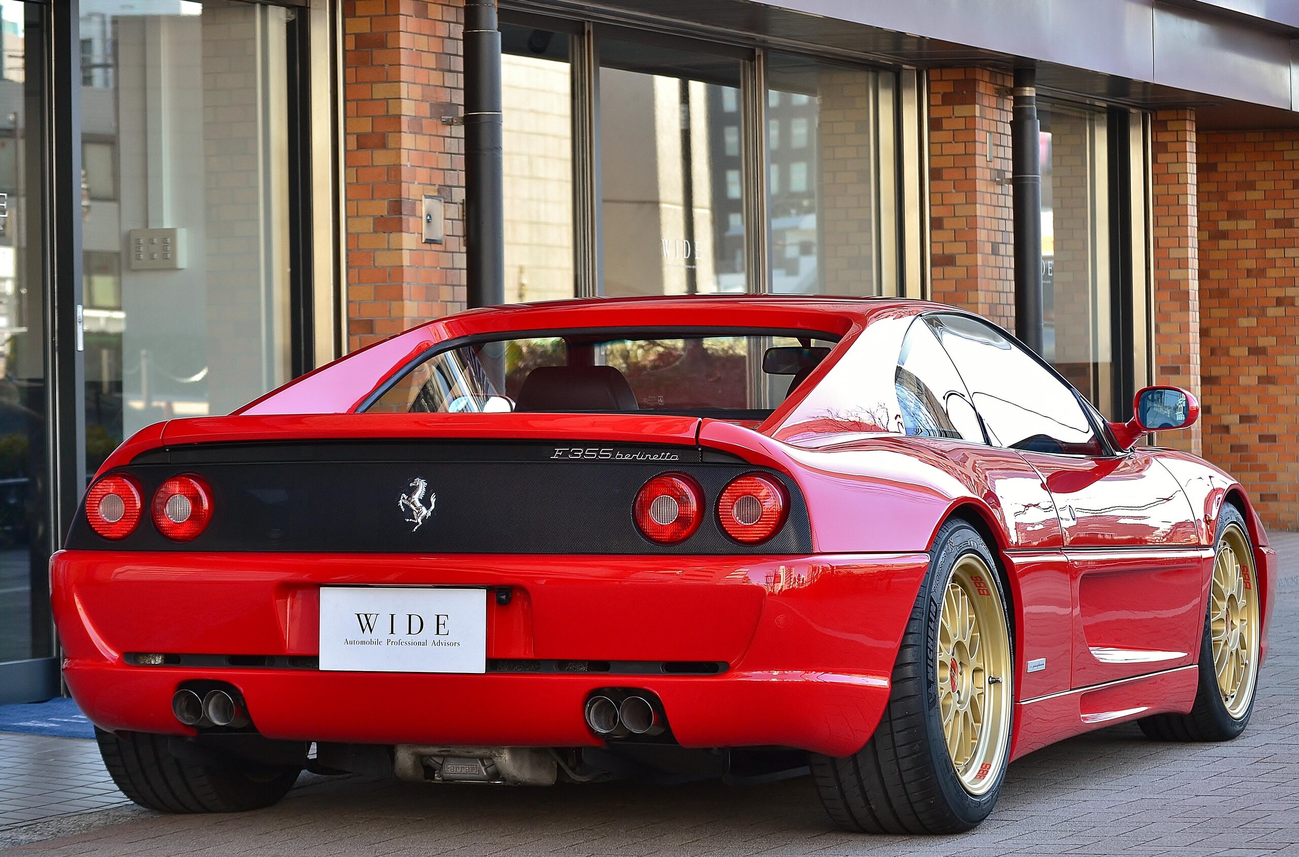 Ferrari F355 Berlinetta (photo: 3)