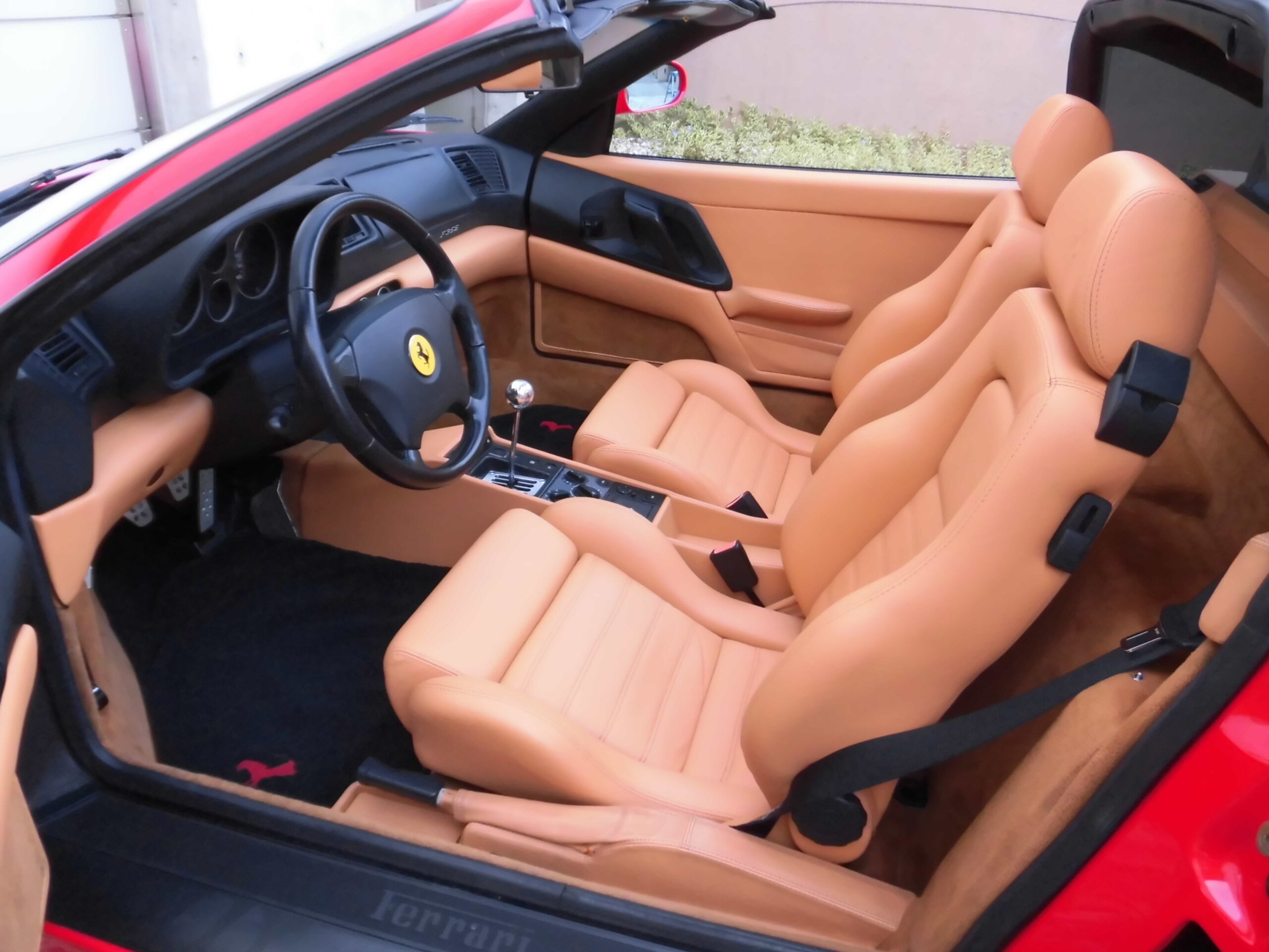 Ferrari F355 GTS (photo: 5)