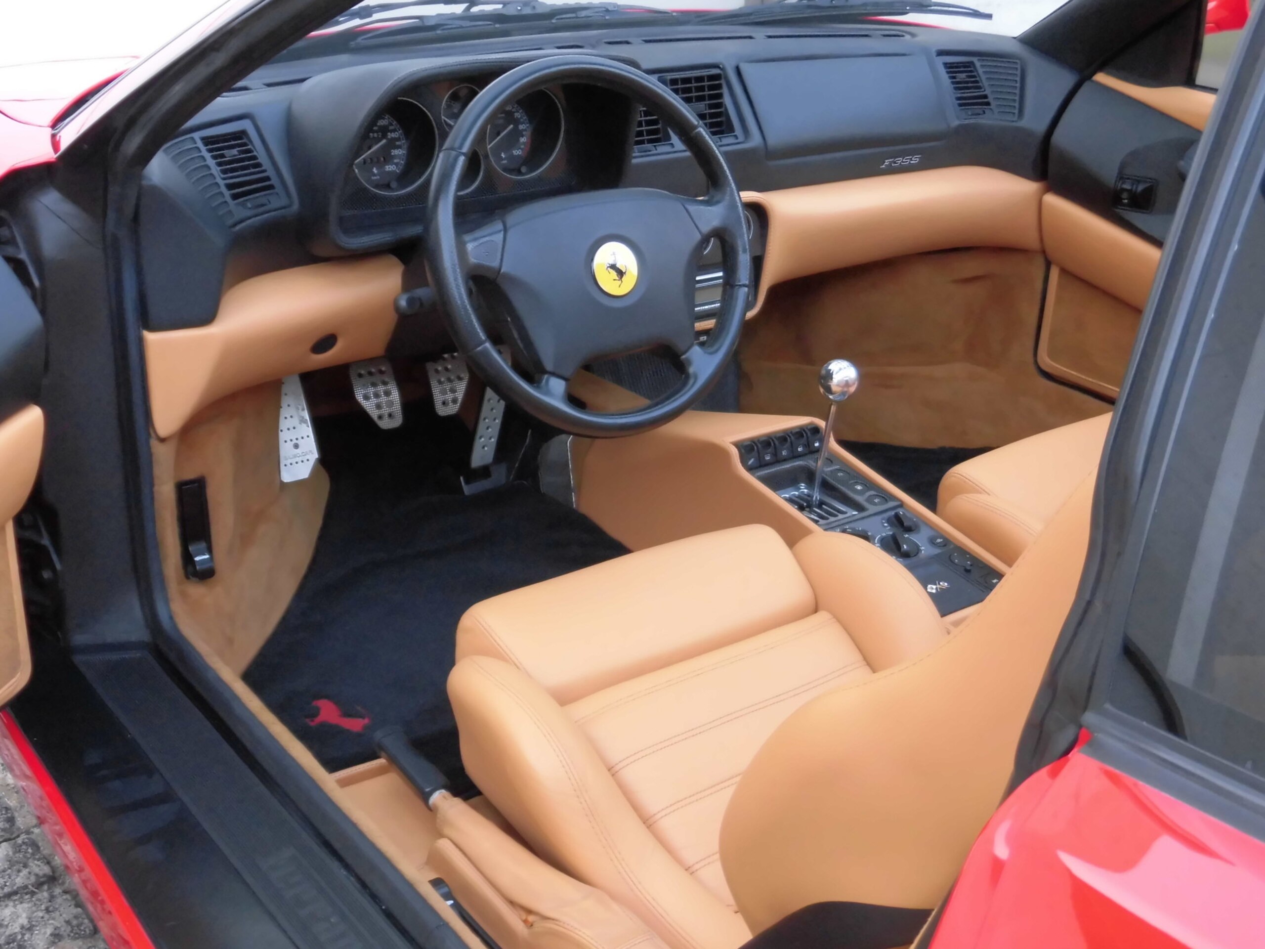 Ferrari F355 GTS (photo: 6)