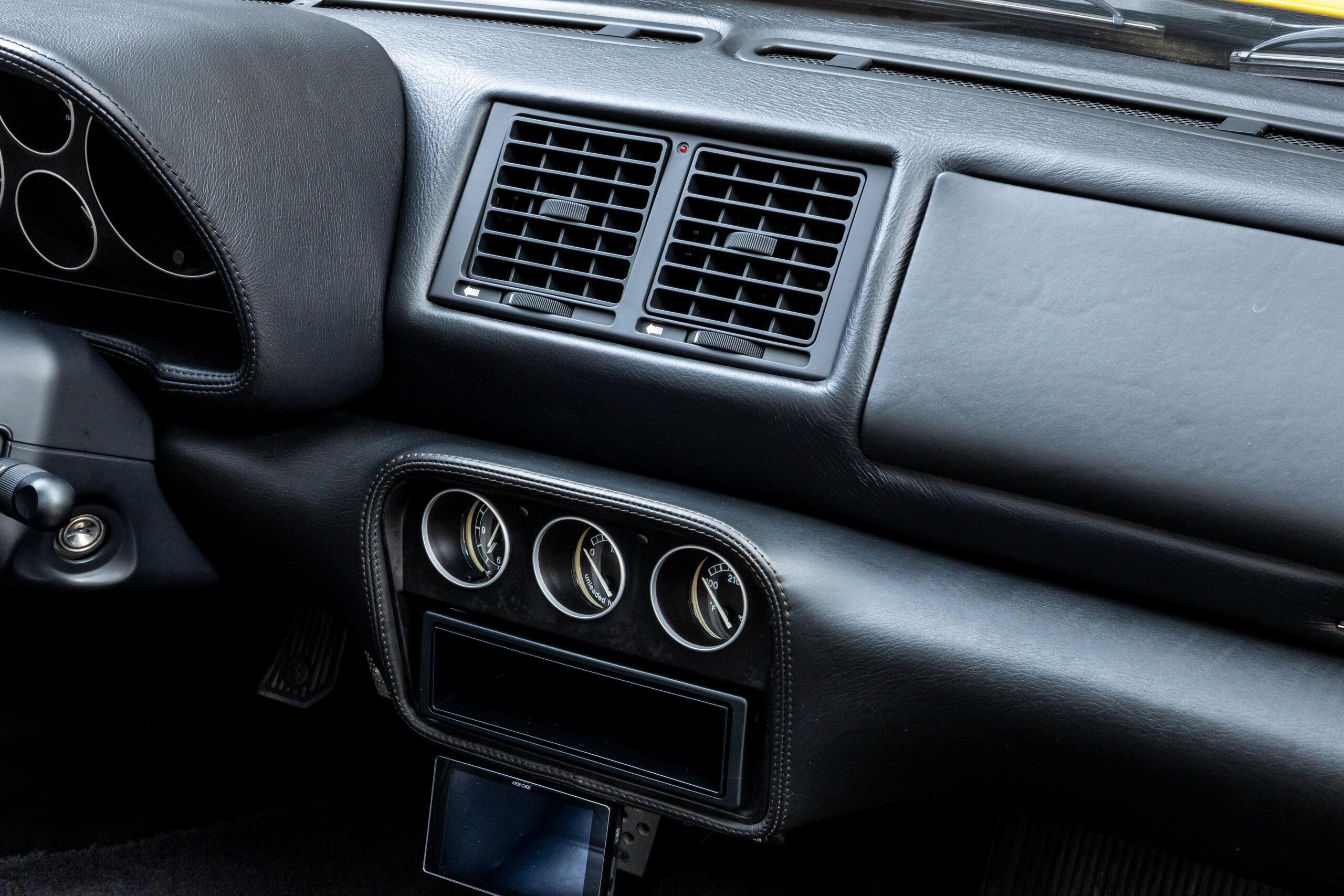 Ferrari F355 Spider (photo: 14)