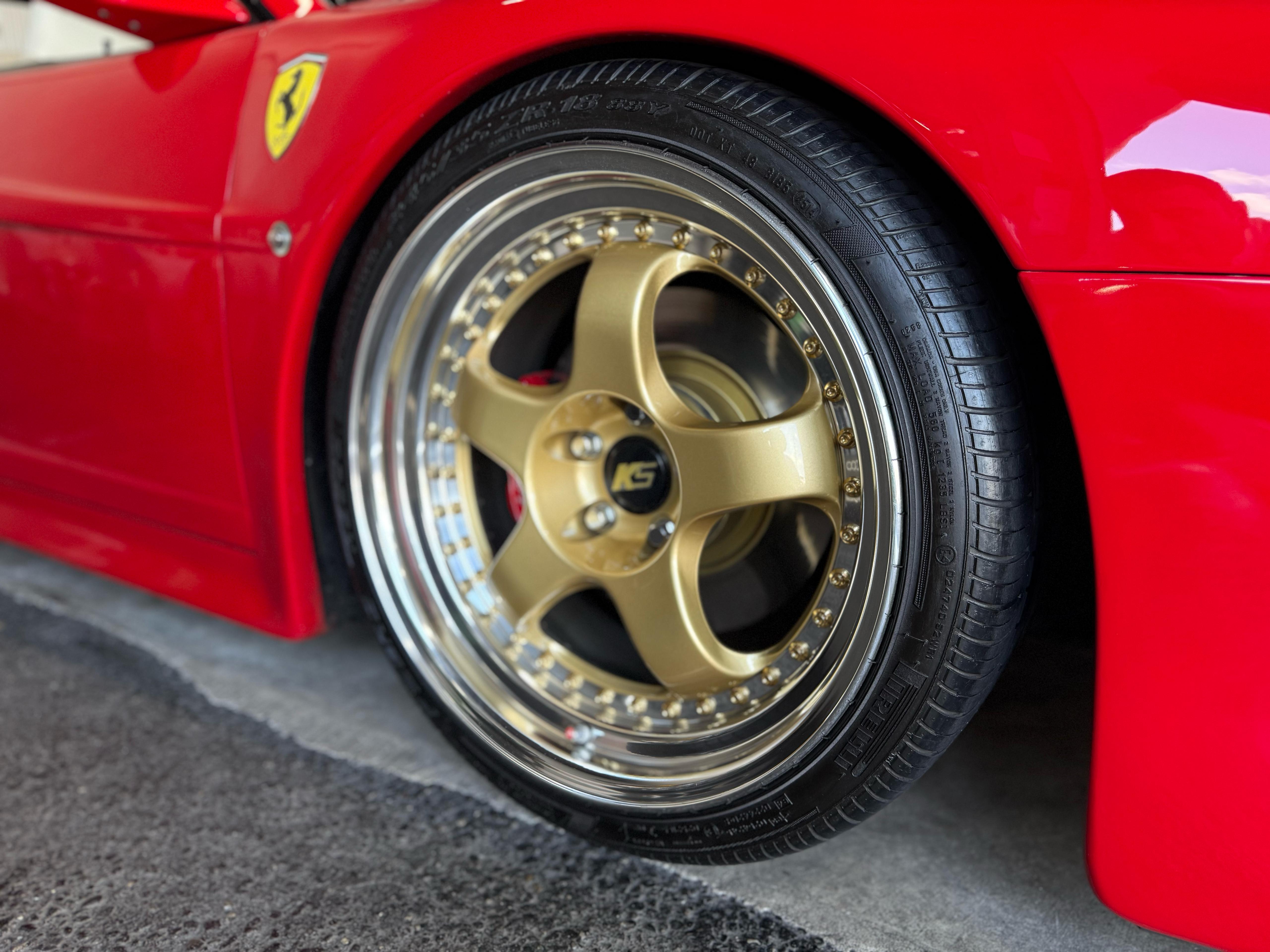 Ferrari Testarossa (photo: 16)
