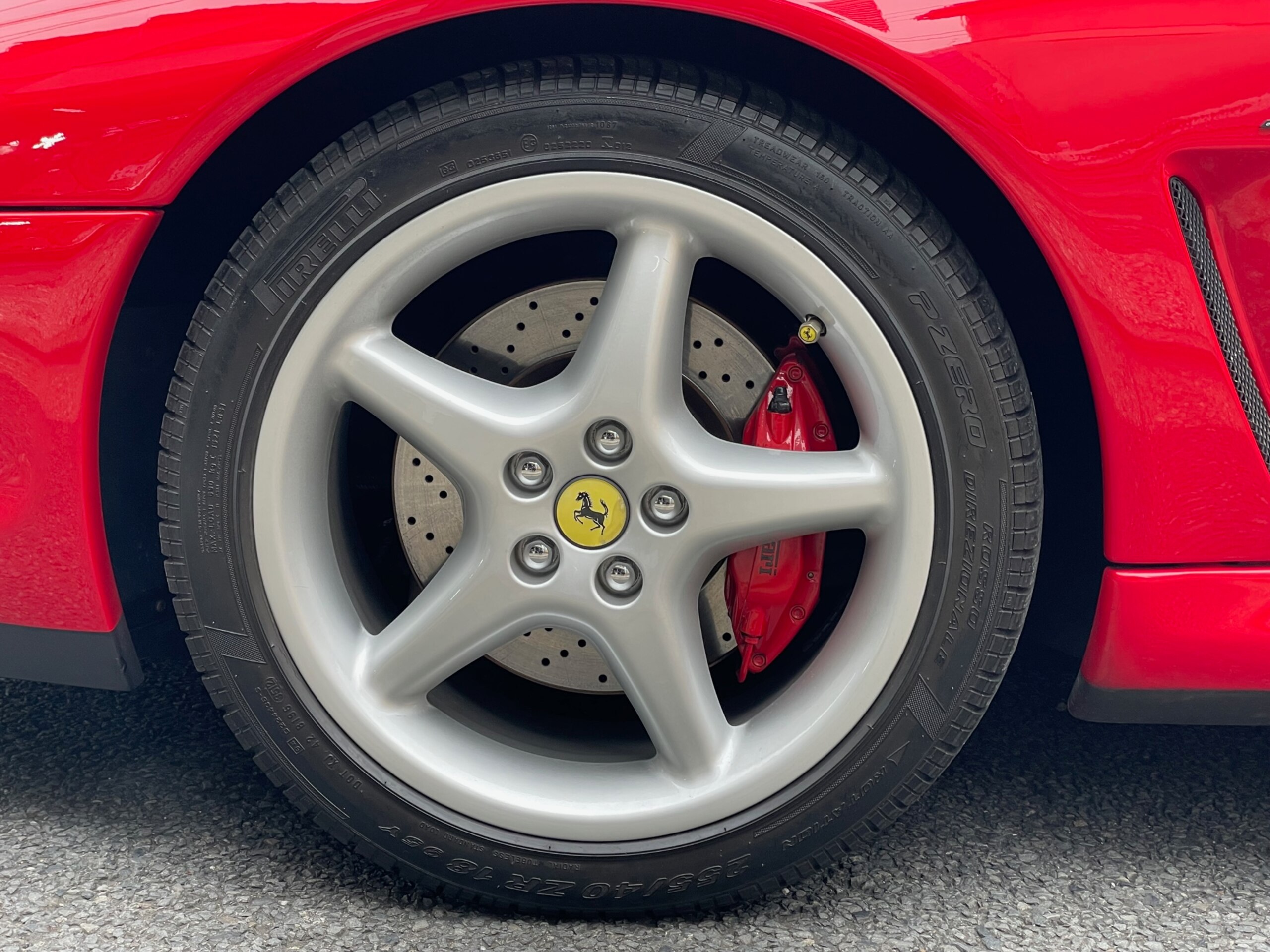 Ferrari 550 Maranello (photo: 16)