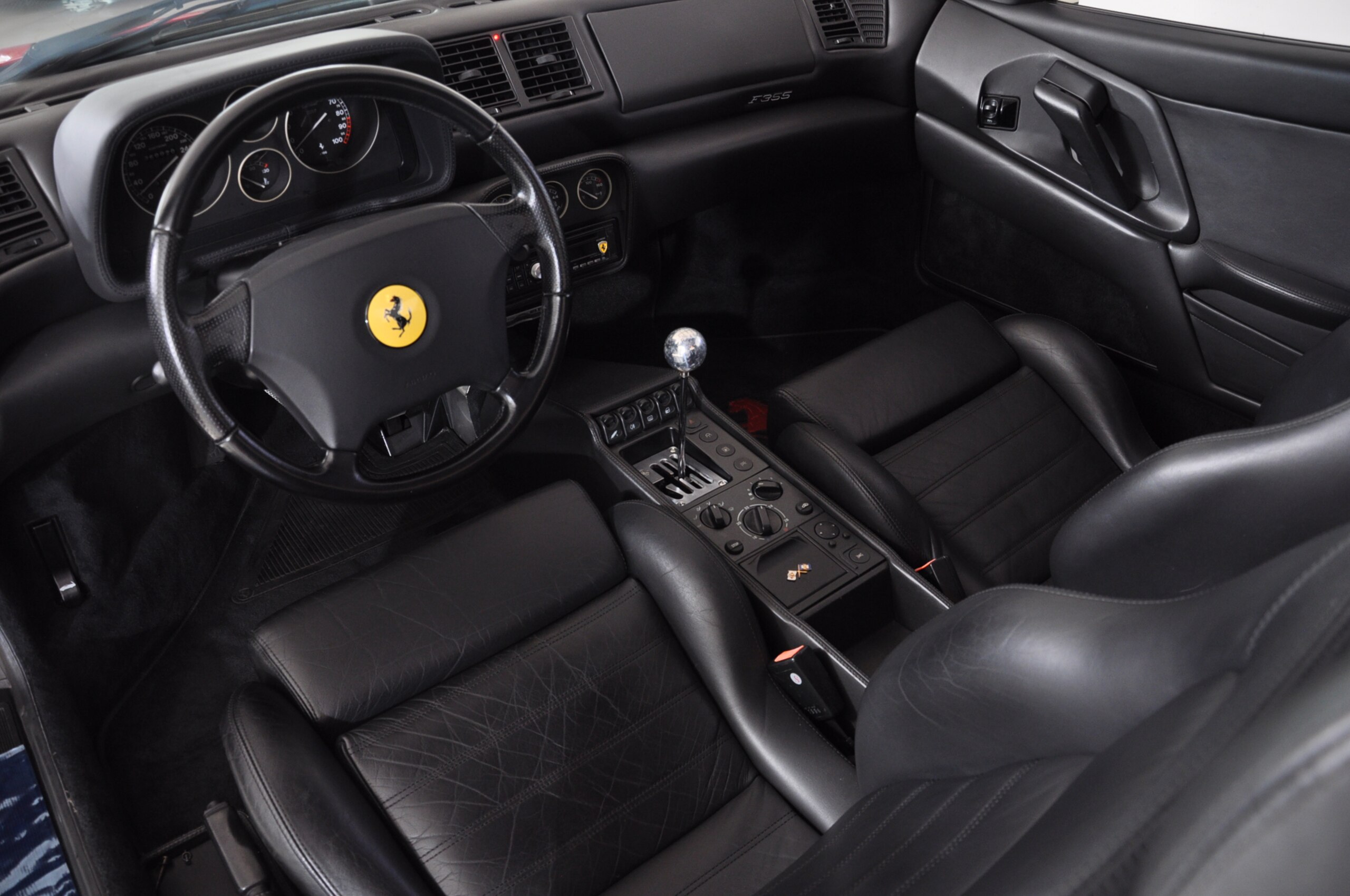 Ferrari F355 Berlinetta (photo: 4)