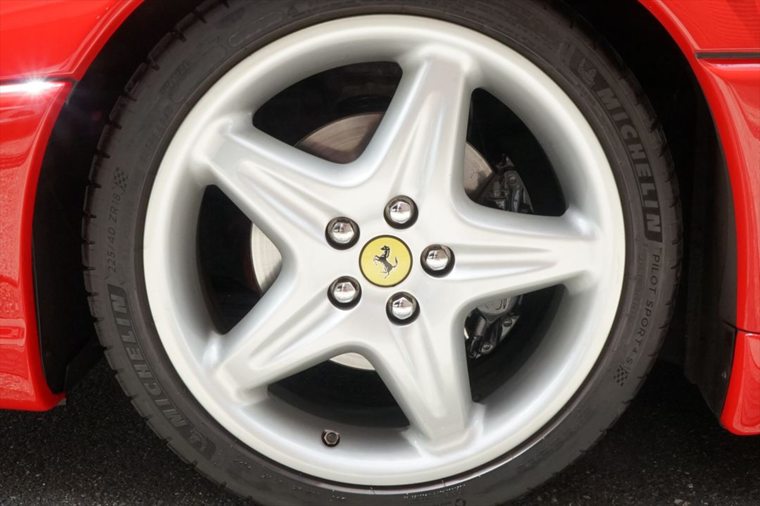 Ferrari F355 Berlinetta (photo: 20)