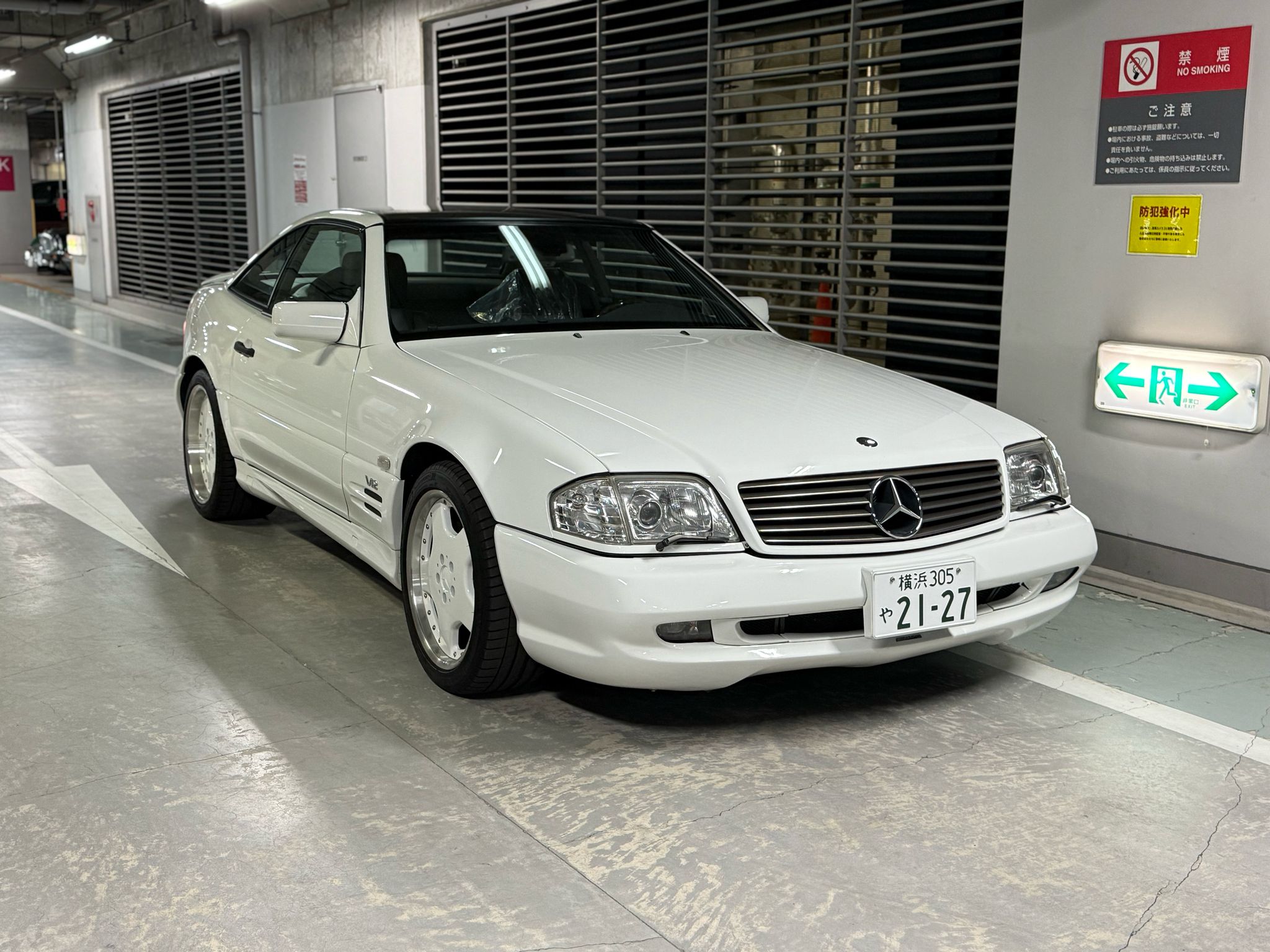 Mercedes Benz SL60 AMG (photo: 2)