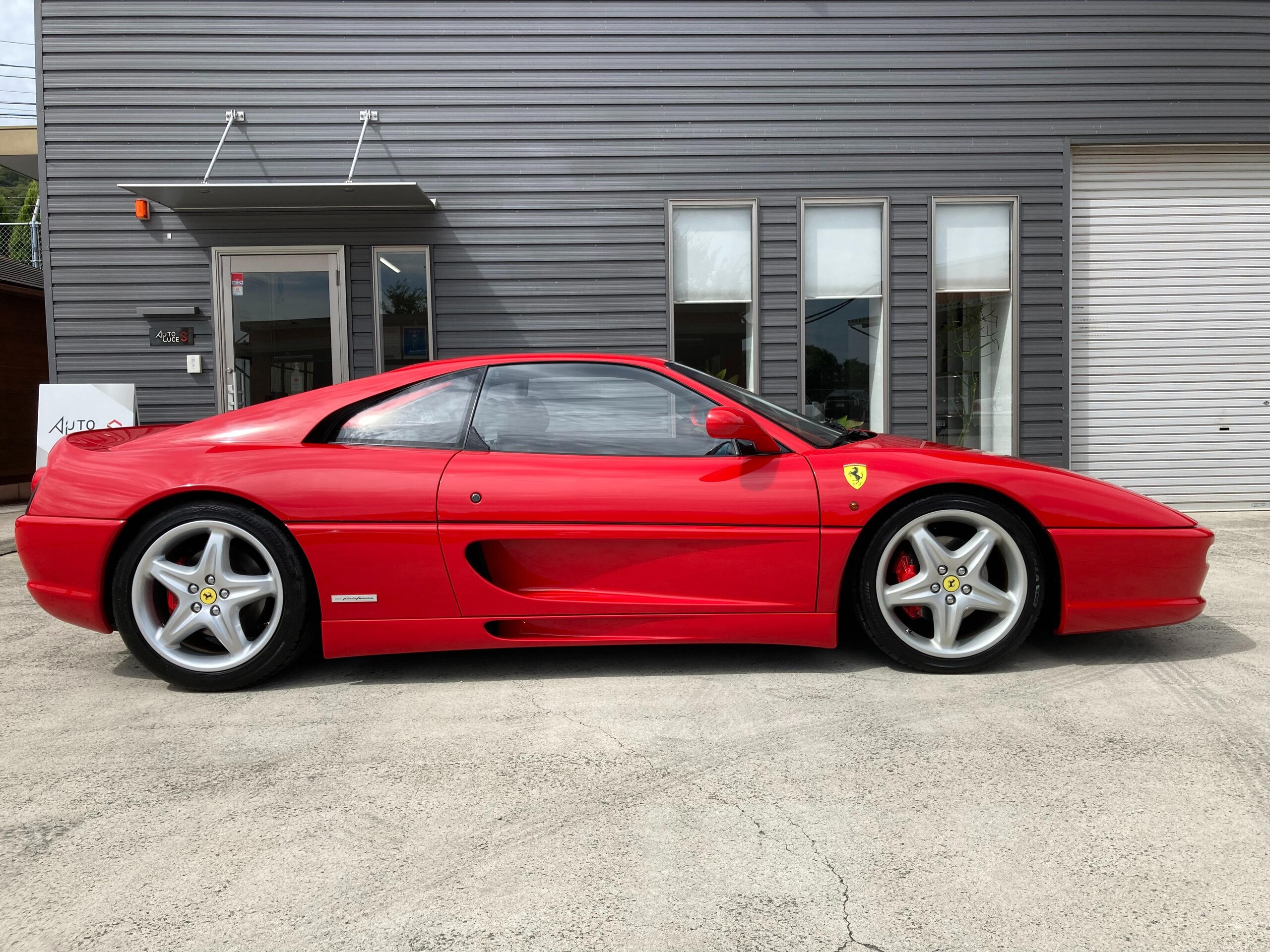 Ferrari F355 Berlinetta (photo: 3)