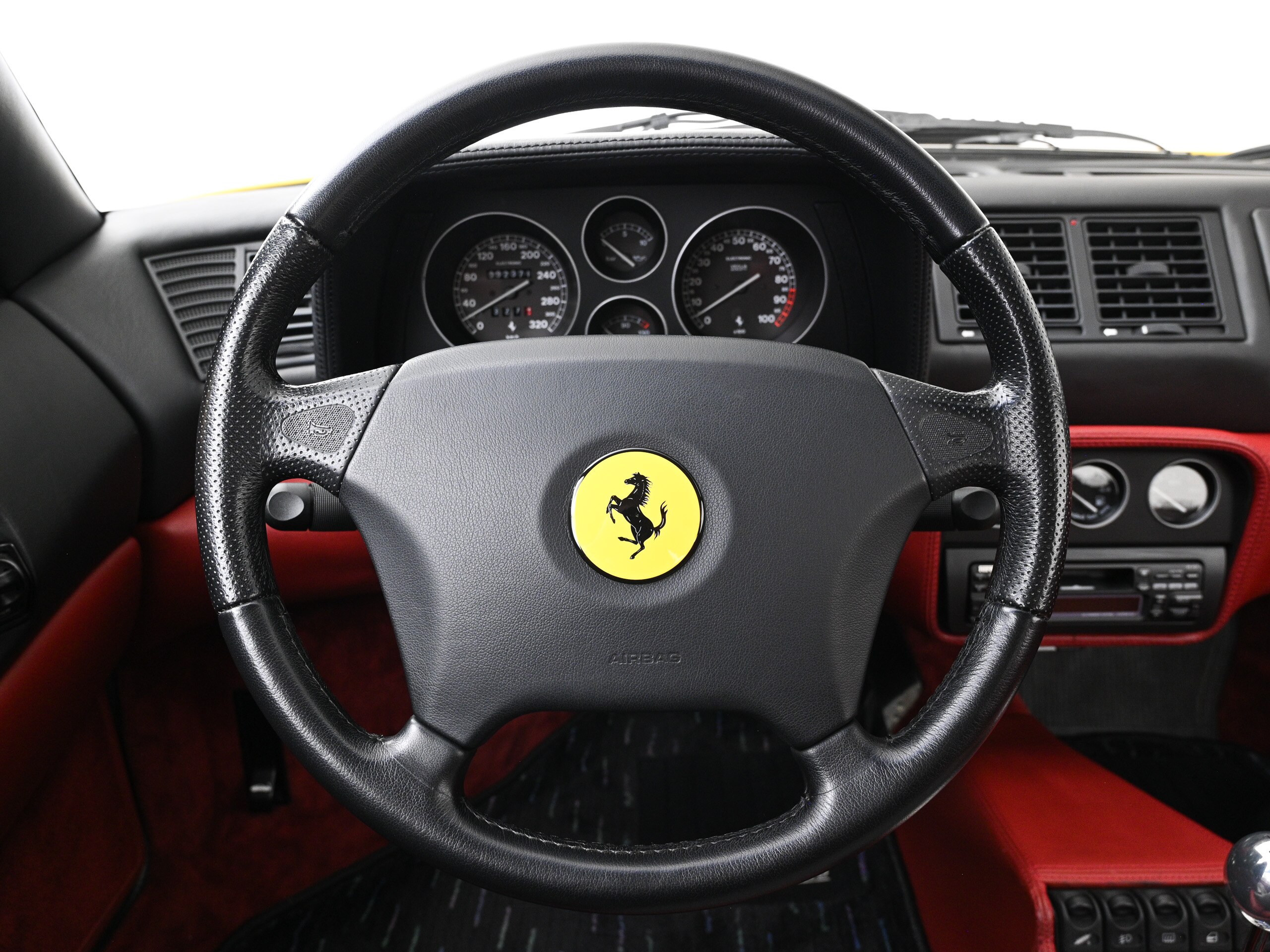 Ferrari F355 Berlinetta (photo: 10)