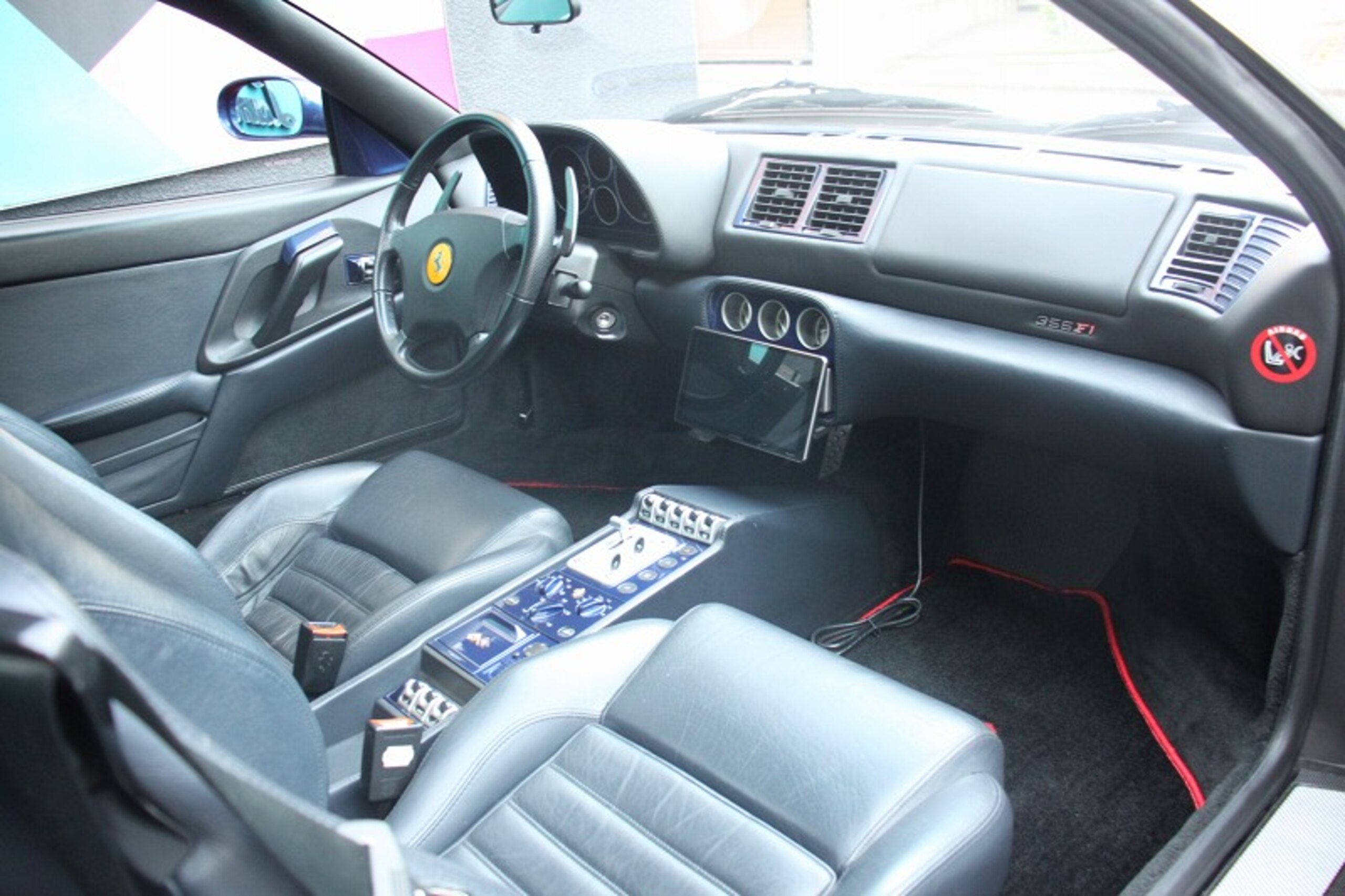 Ferrari F355 Spider (photo: 10)