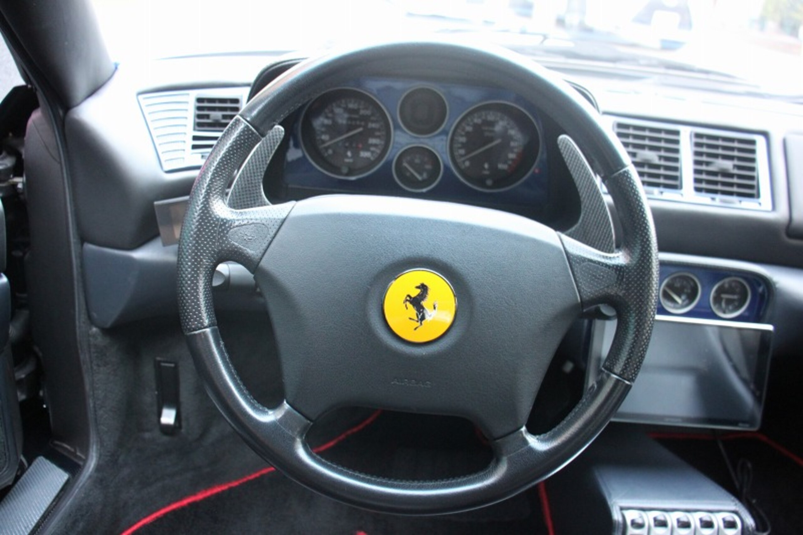 Ferrari F355 Spider (photo: 7)