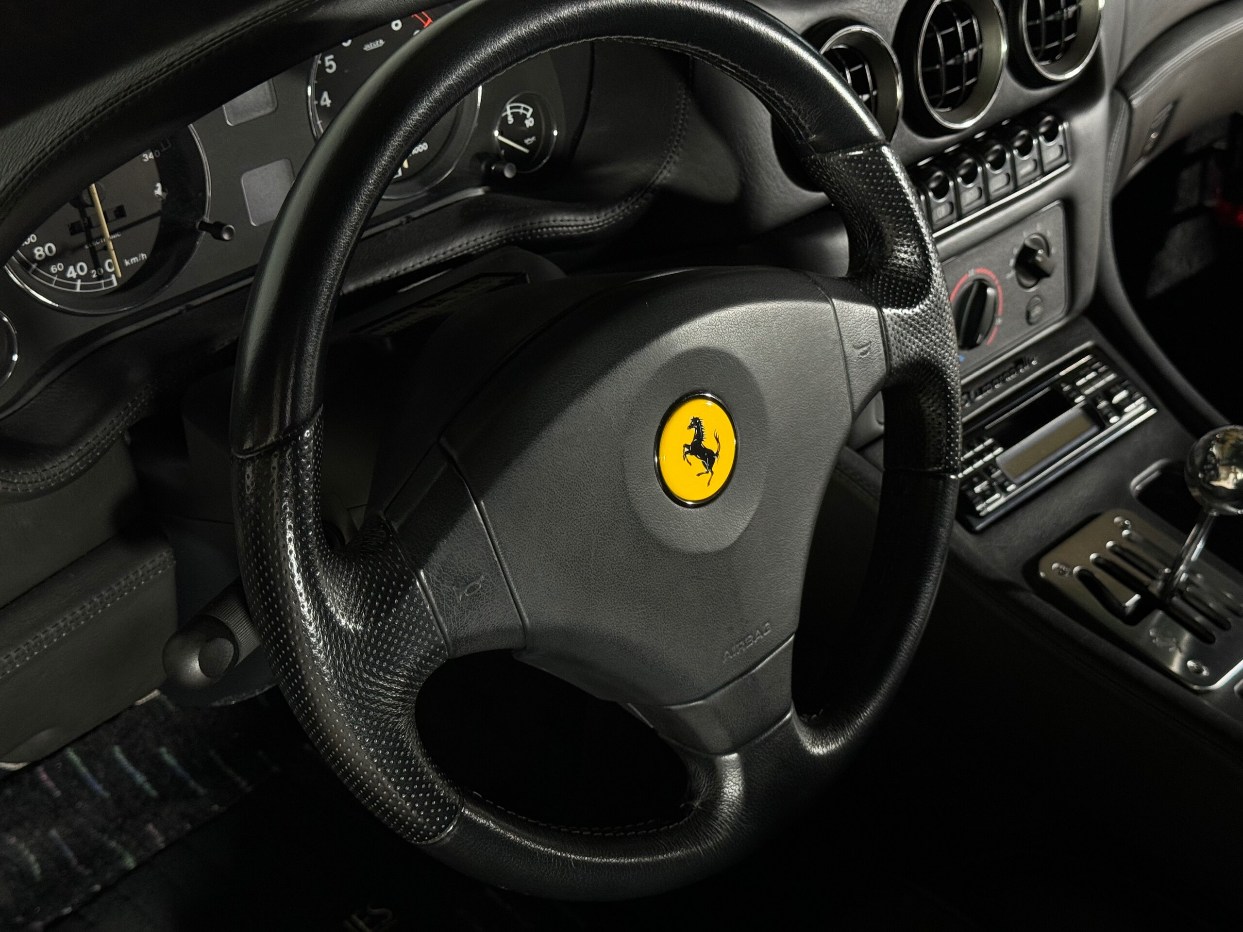 Ferrari 550 Maranello (photo: 12)