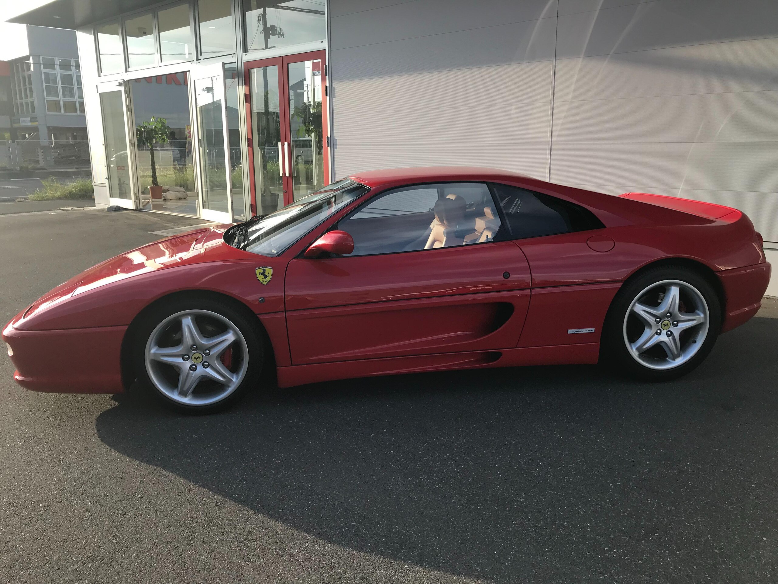 Ferrari F355 Berlinetta (photo: 2)