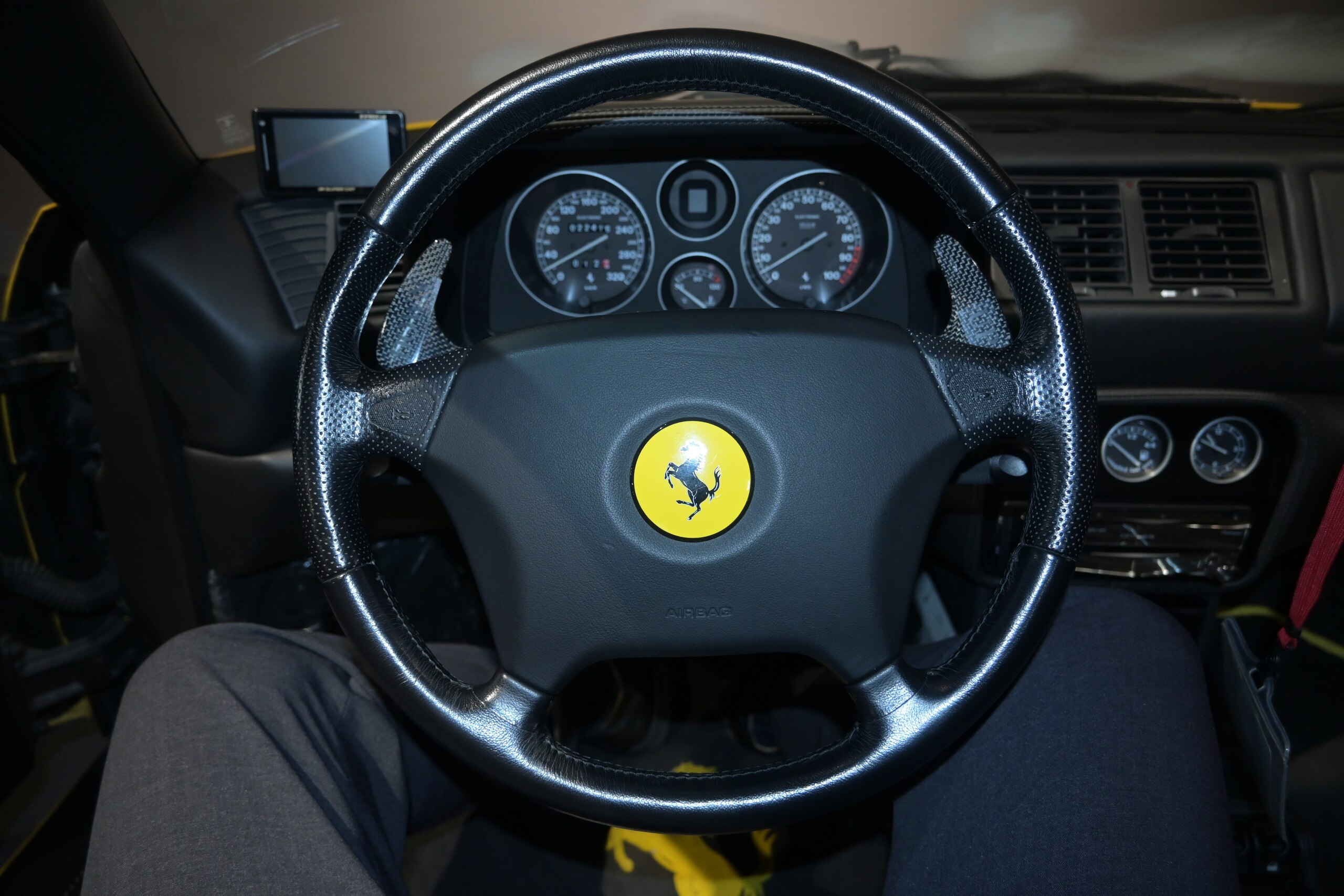 Ferrari F355 Berlinetta (photo: 9)