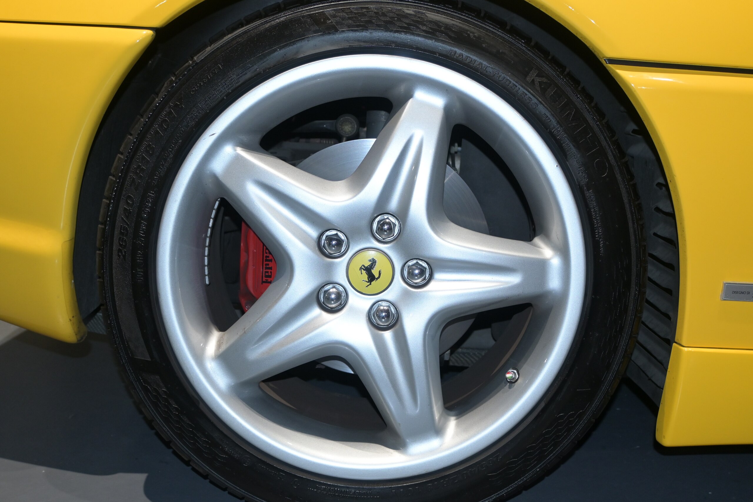 Ferrari F355 Berlinetta (photo: 13)