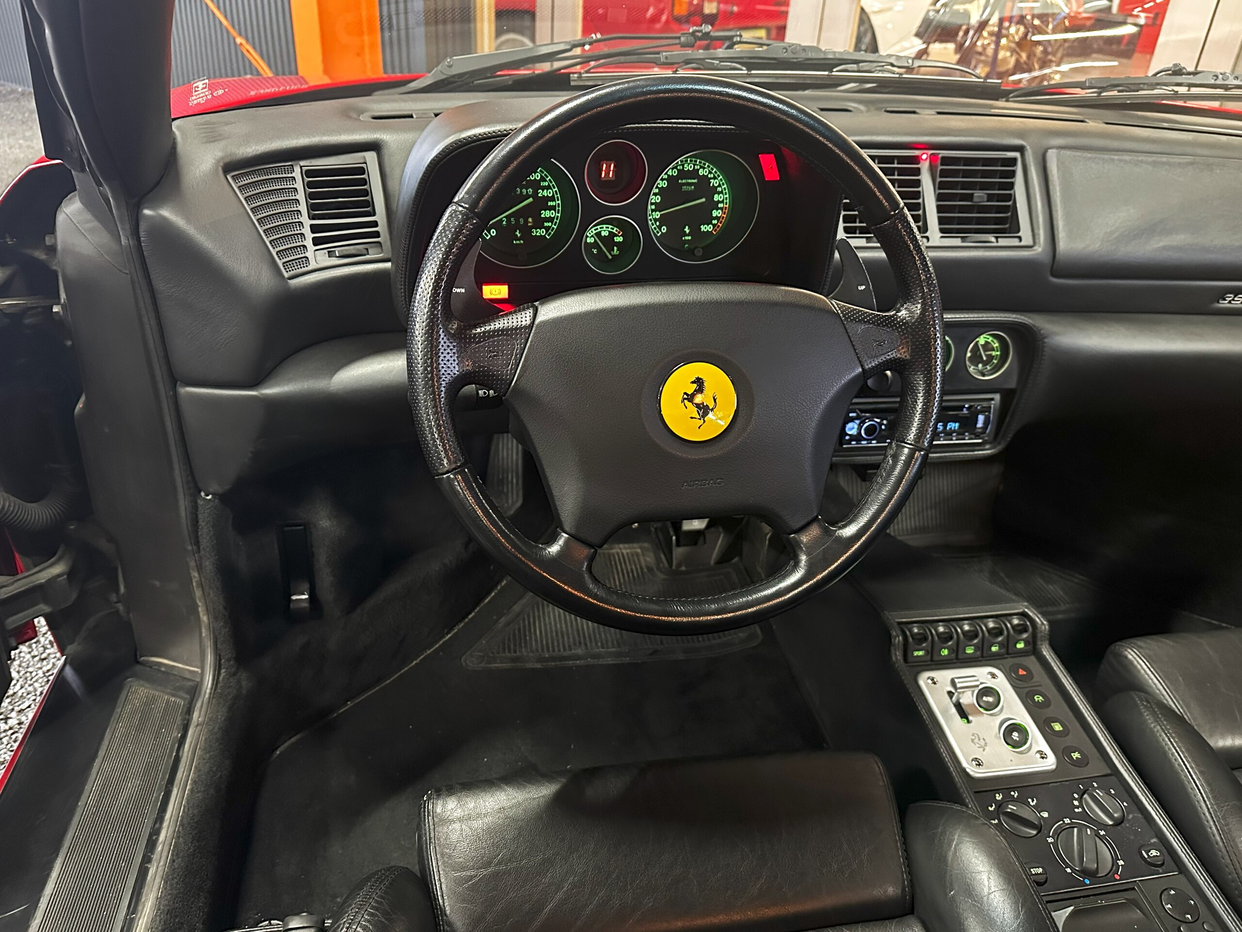 Ferrari F355 GTS (photo: 10)