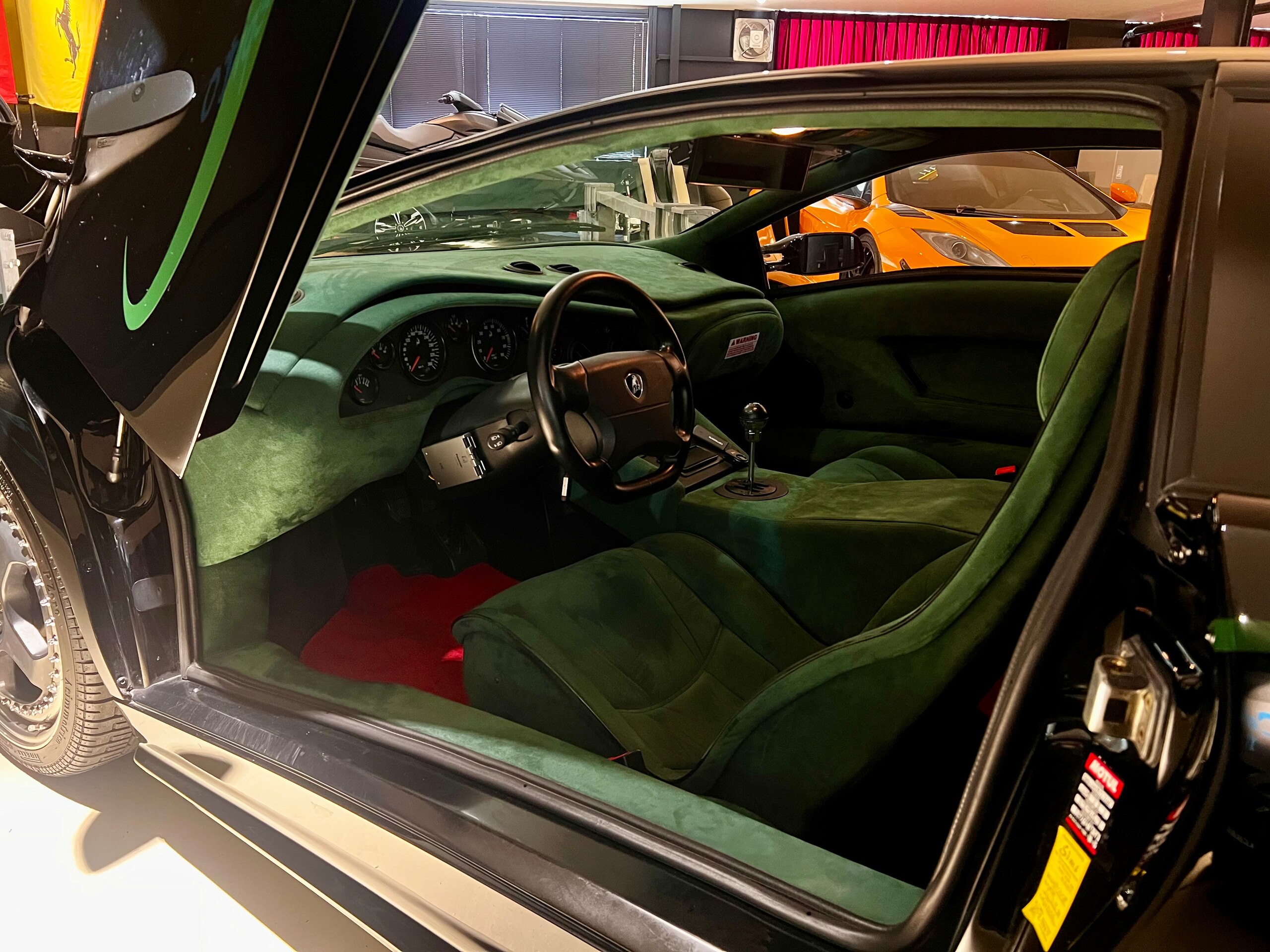 Lamborghini Diablo SV (photo: 5)