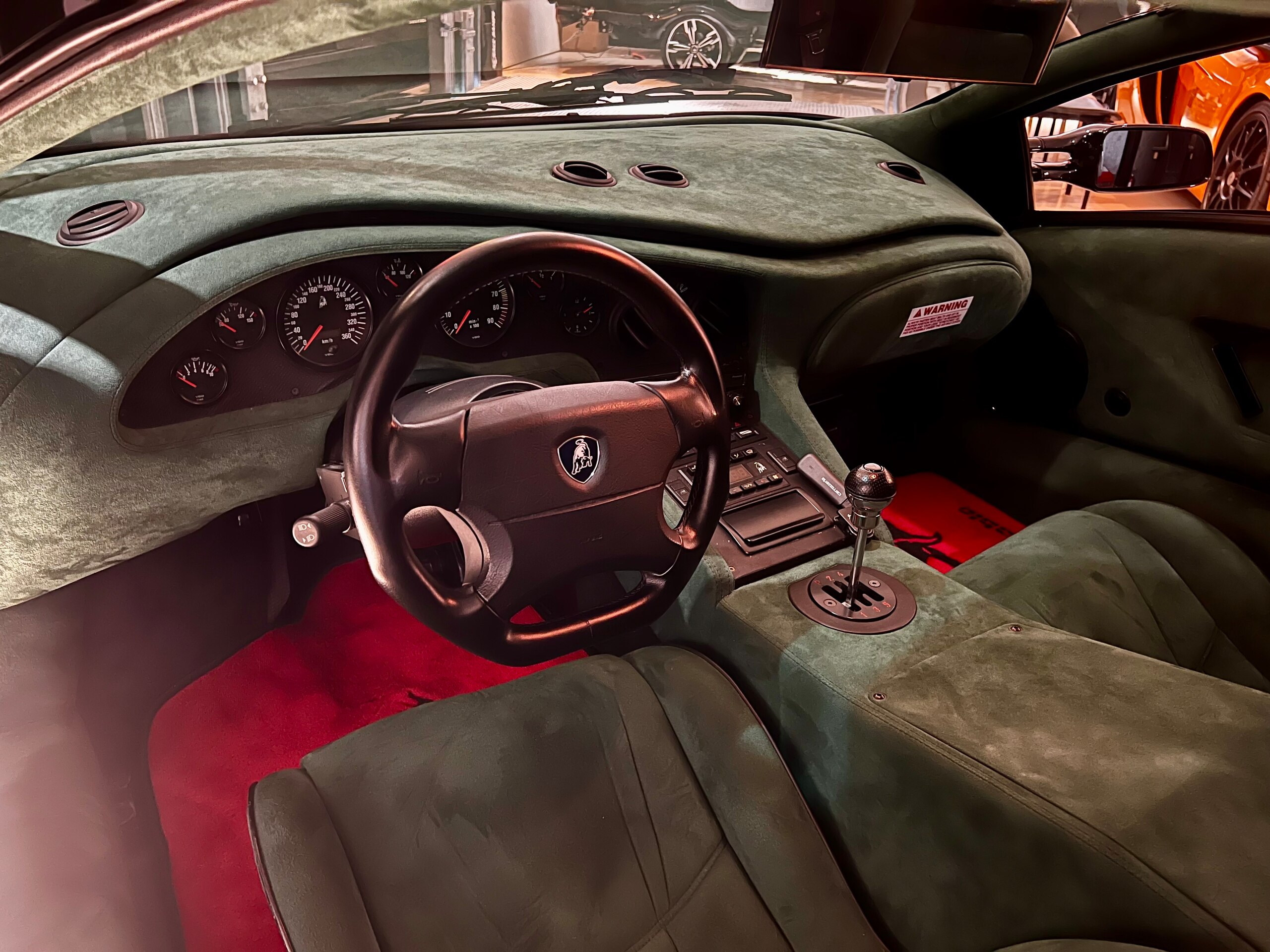 Lamborghini Diablo SV (photo: 7)