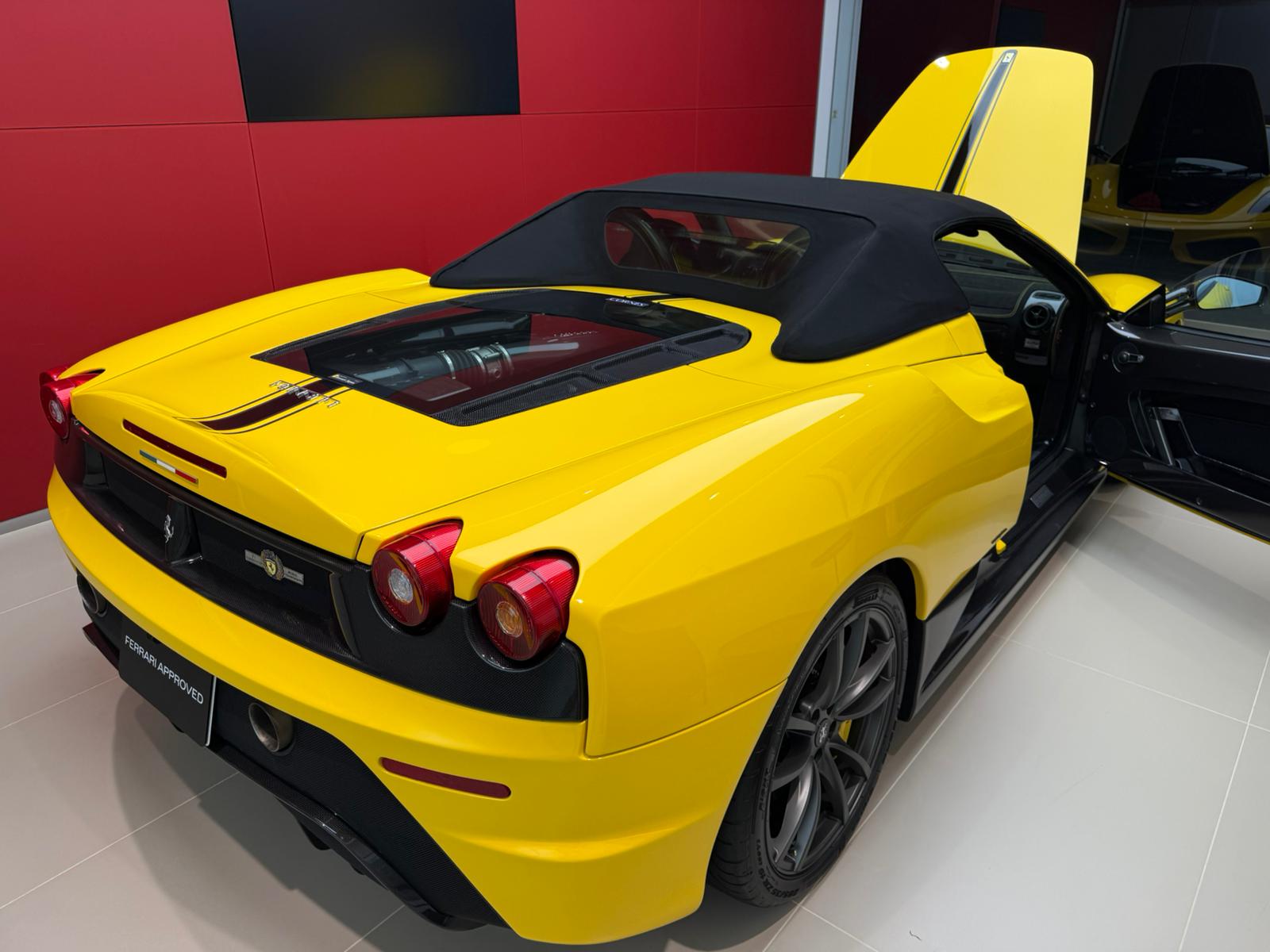 Ferrari Scuderia Spider 16M (photo: 3)