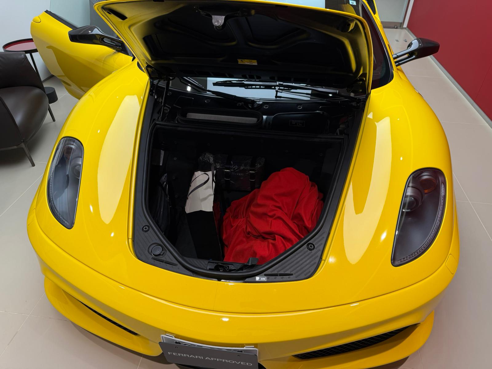 Ferrari Scuderia Spider 16M (photo: 8)
