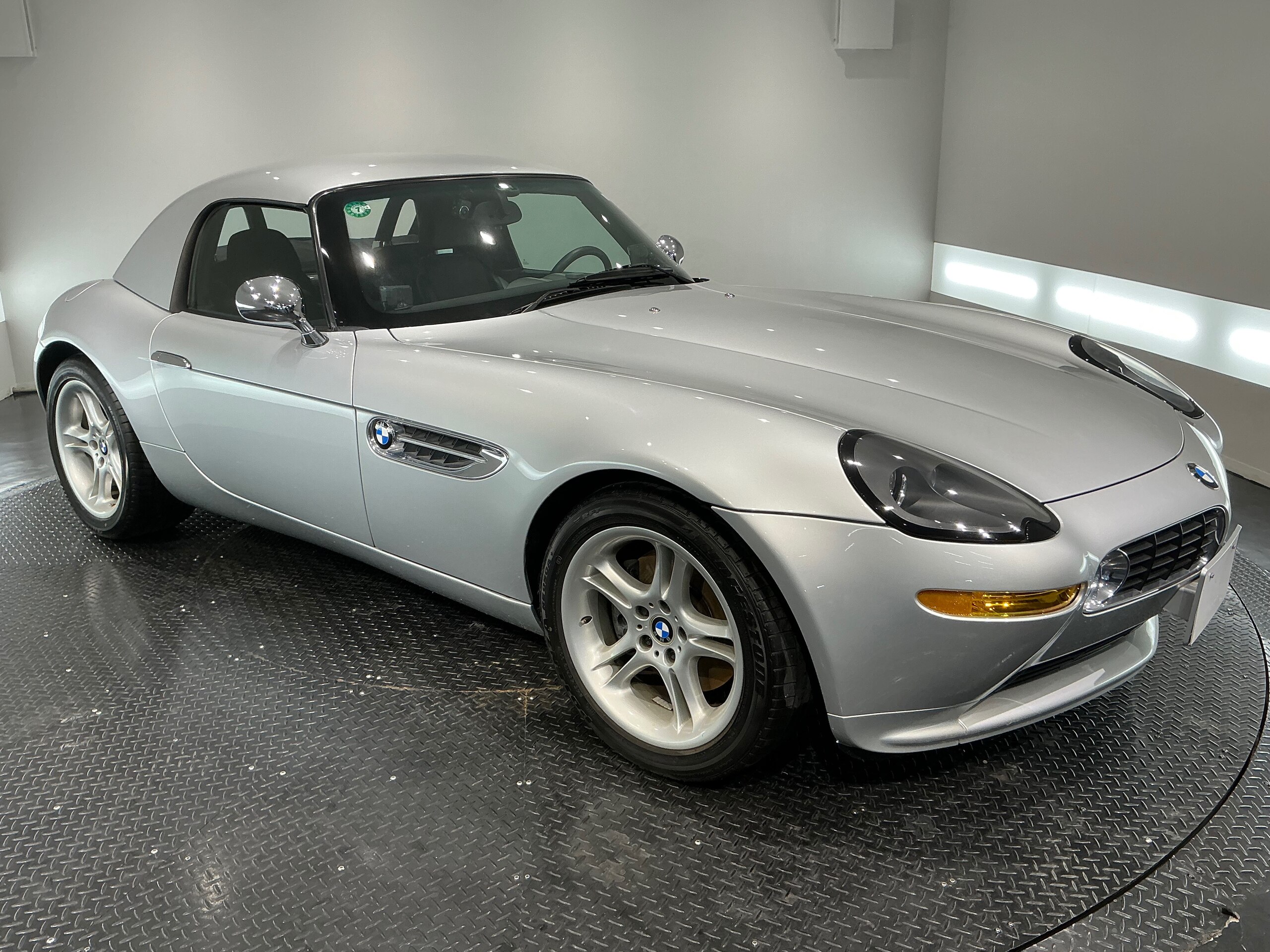 BMW Z8 (photo: 2)