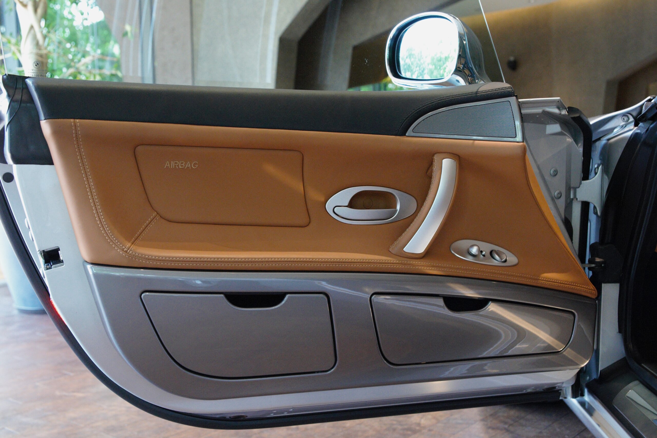 BMW Z8 (photo: 7)
