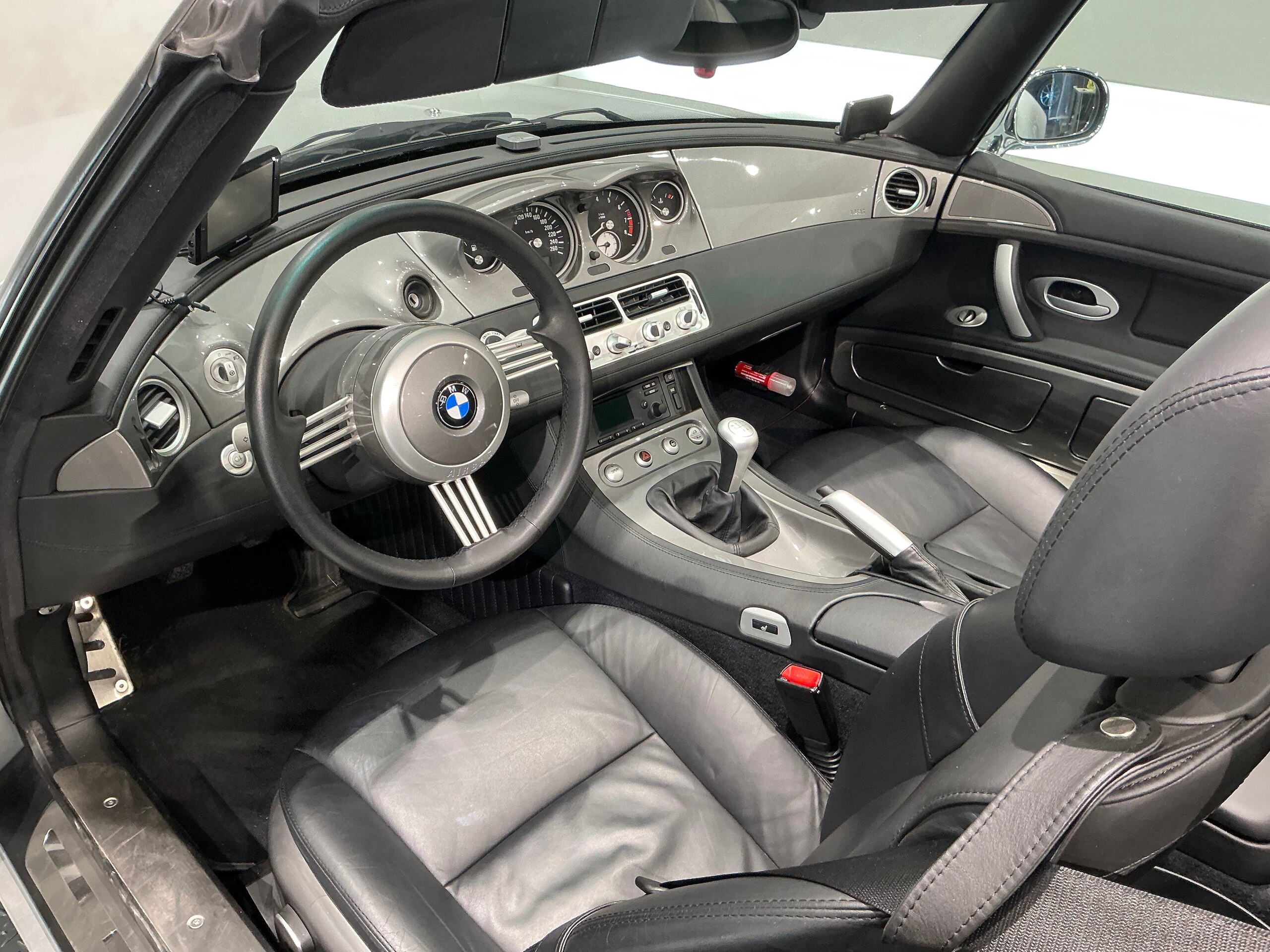 BMW Z8 (photo: 9)