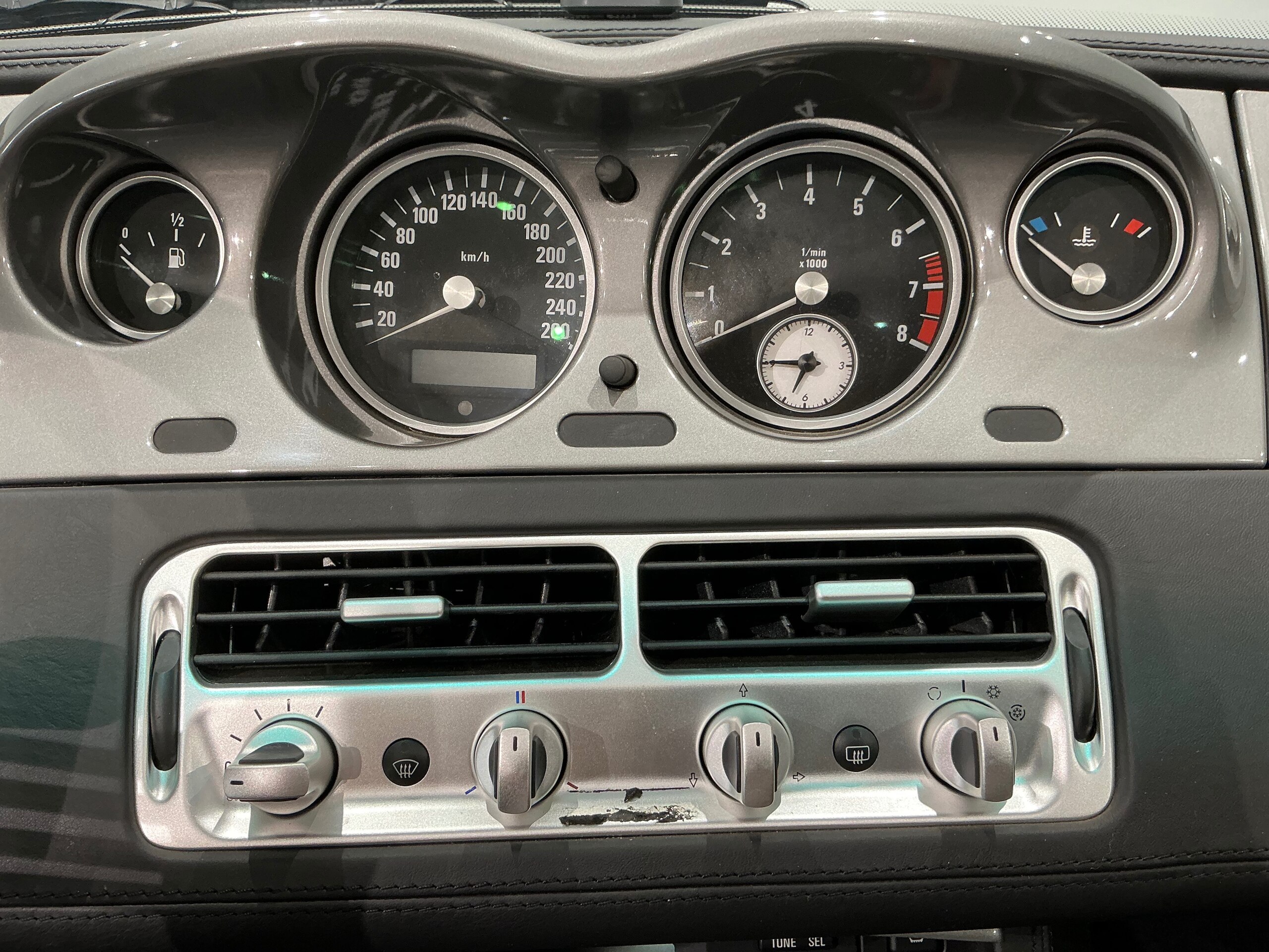 BMW Z8 (photo: 13)