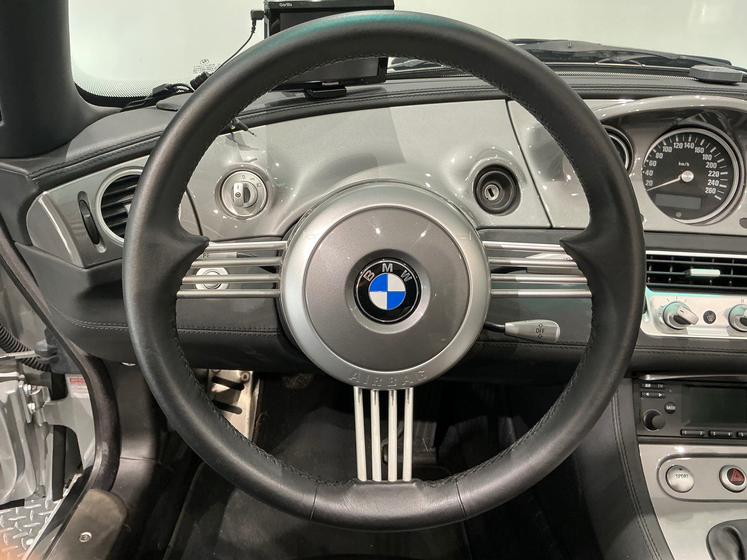 BMW Z8 (photo: 12)