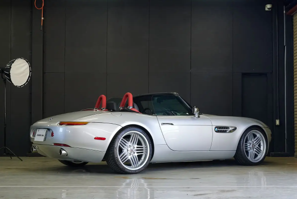 BMW Z8 (photo: 2)