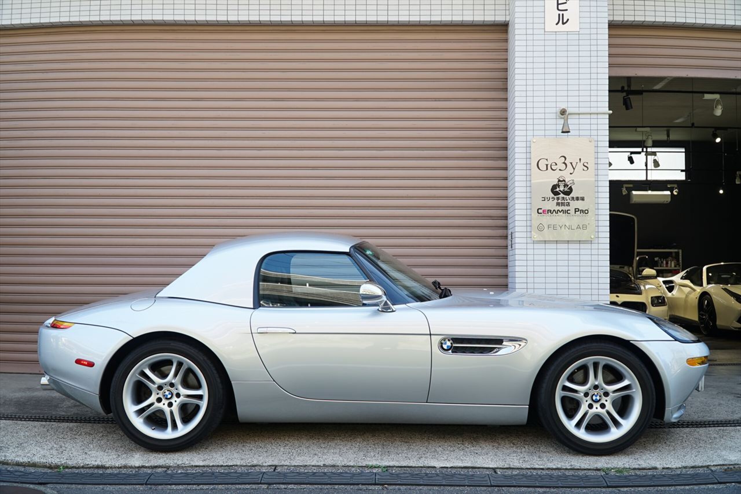 BMW Z8 (photo: 2)