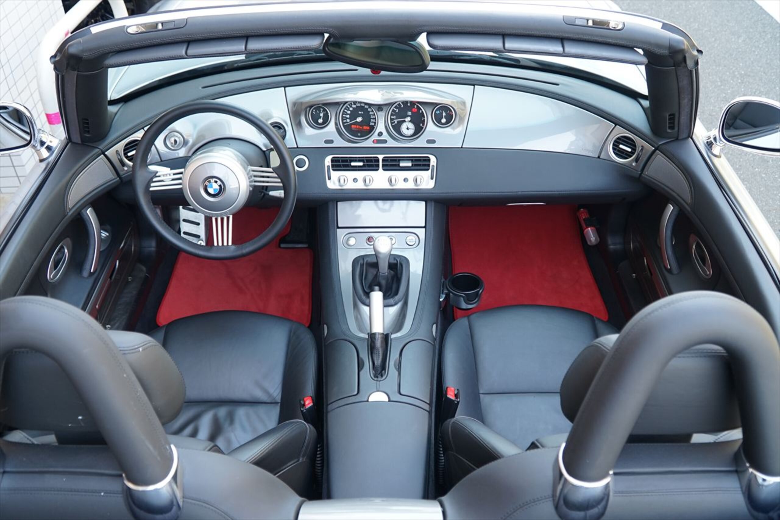 BMW Z8 (photo: 8)