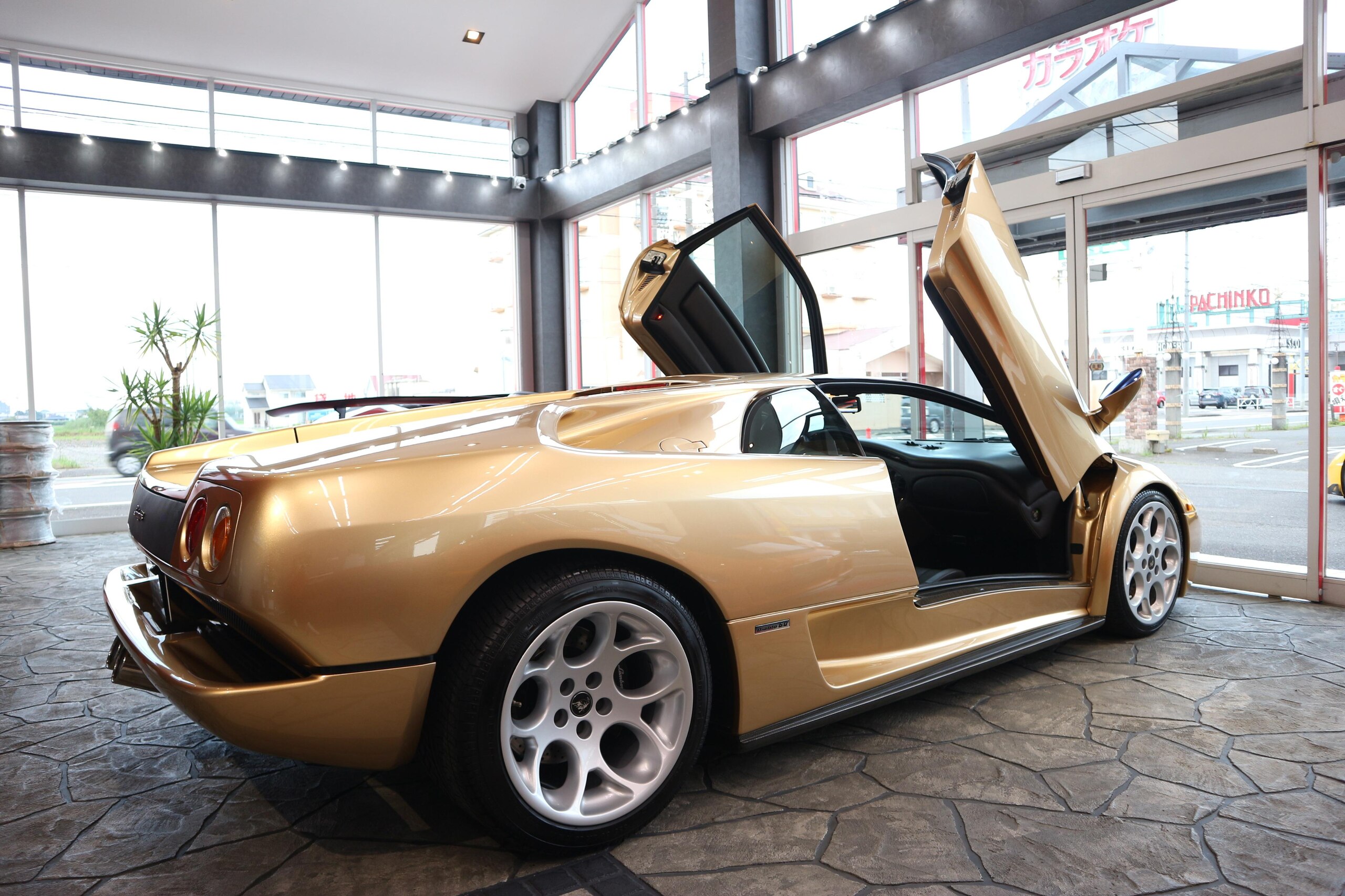 Lamborghini Diablo VT 6.0 SE (photo: 4)