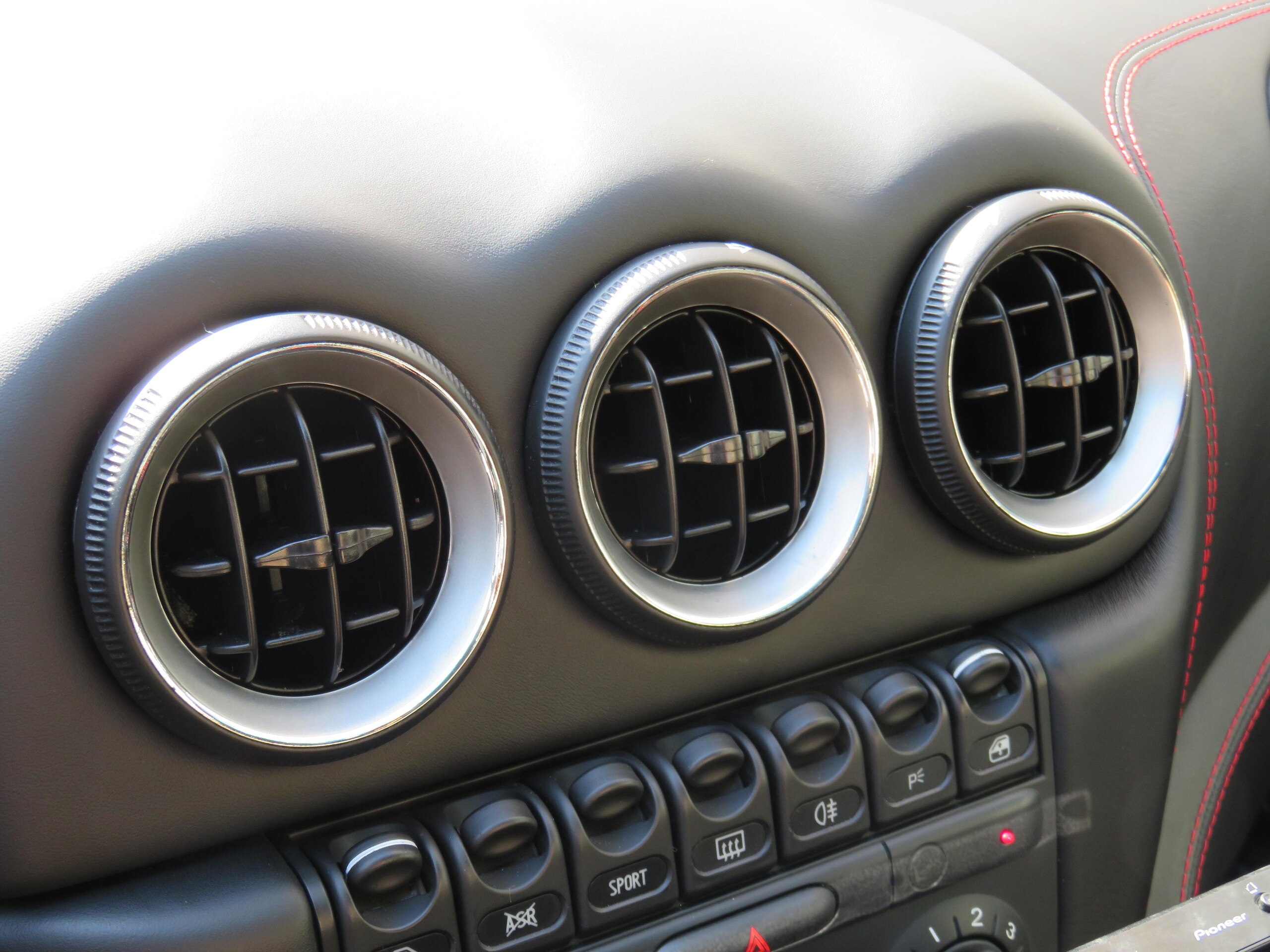 Ferrari 575M Maranello (photo: 11)