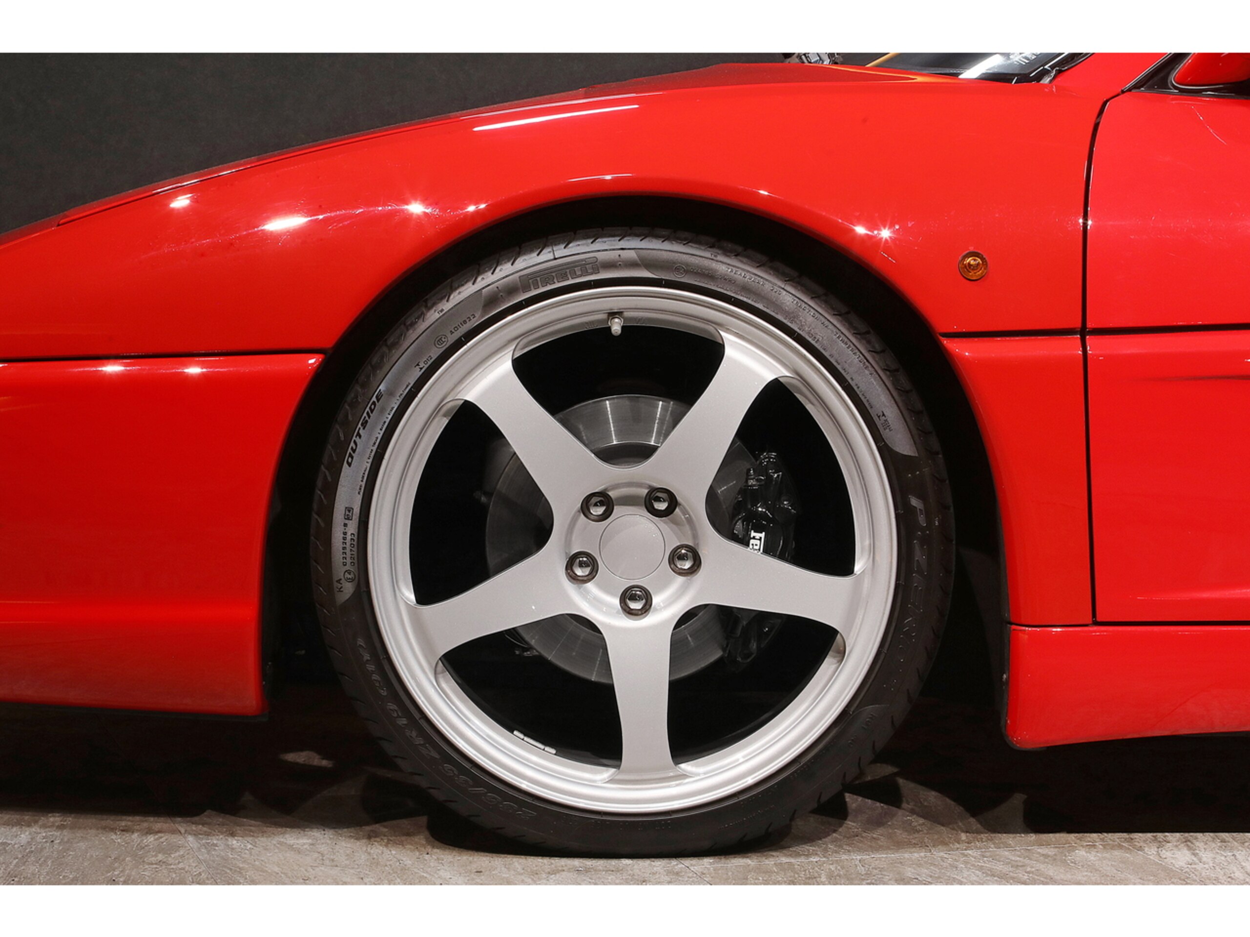 Ferrari F355 Berlinetta (photo: 15)