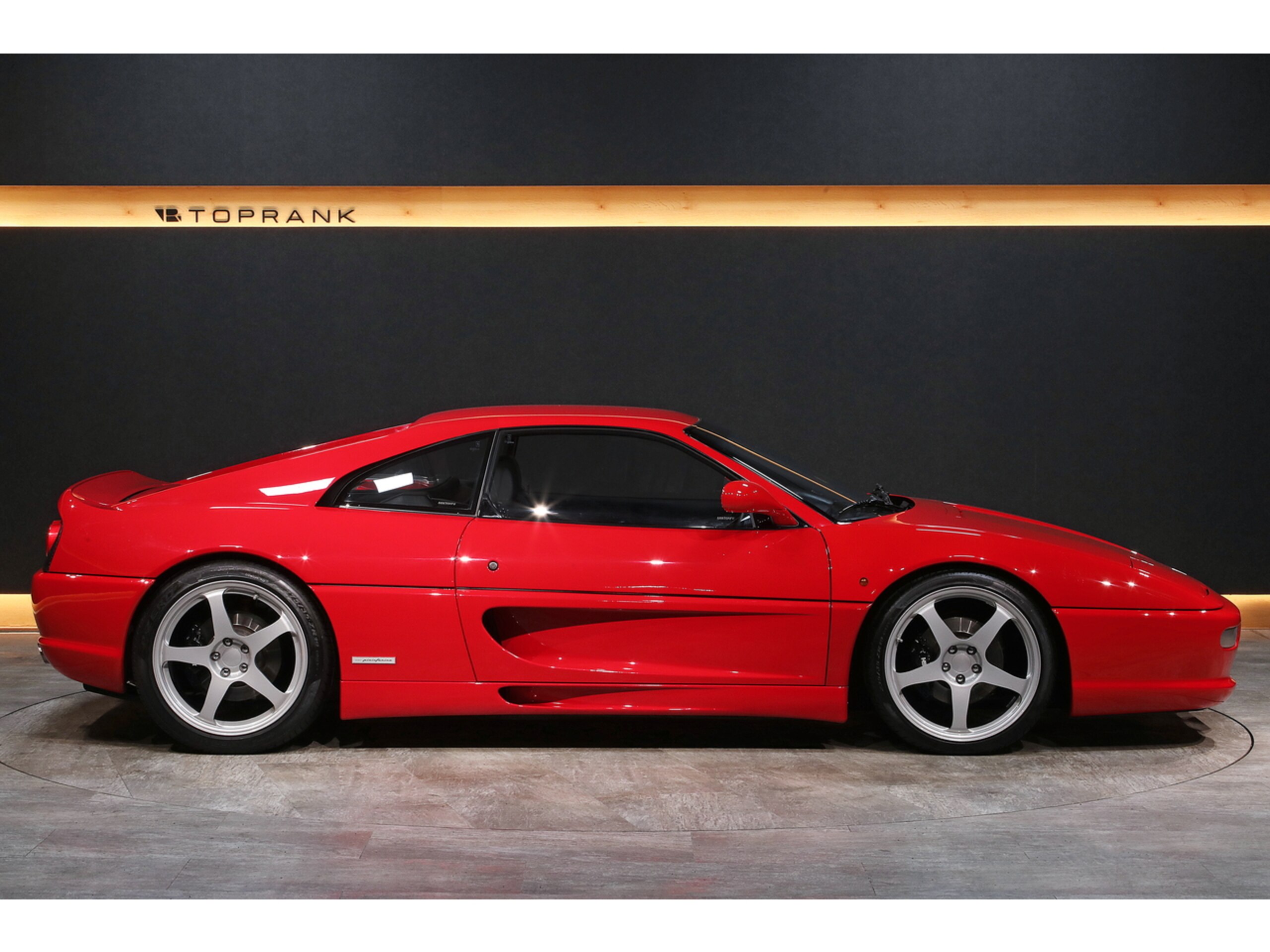 Ferrari F355 Berlinetta (photo: 3)