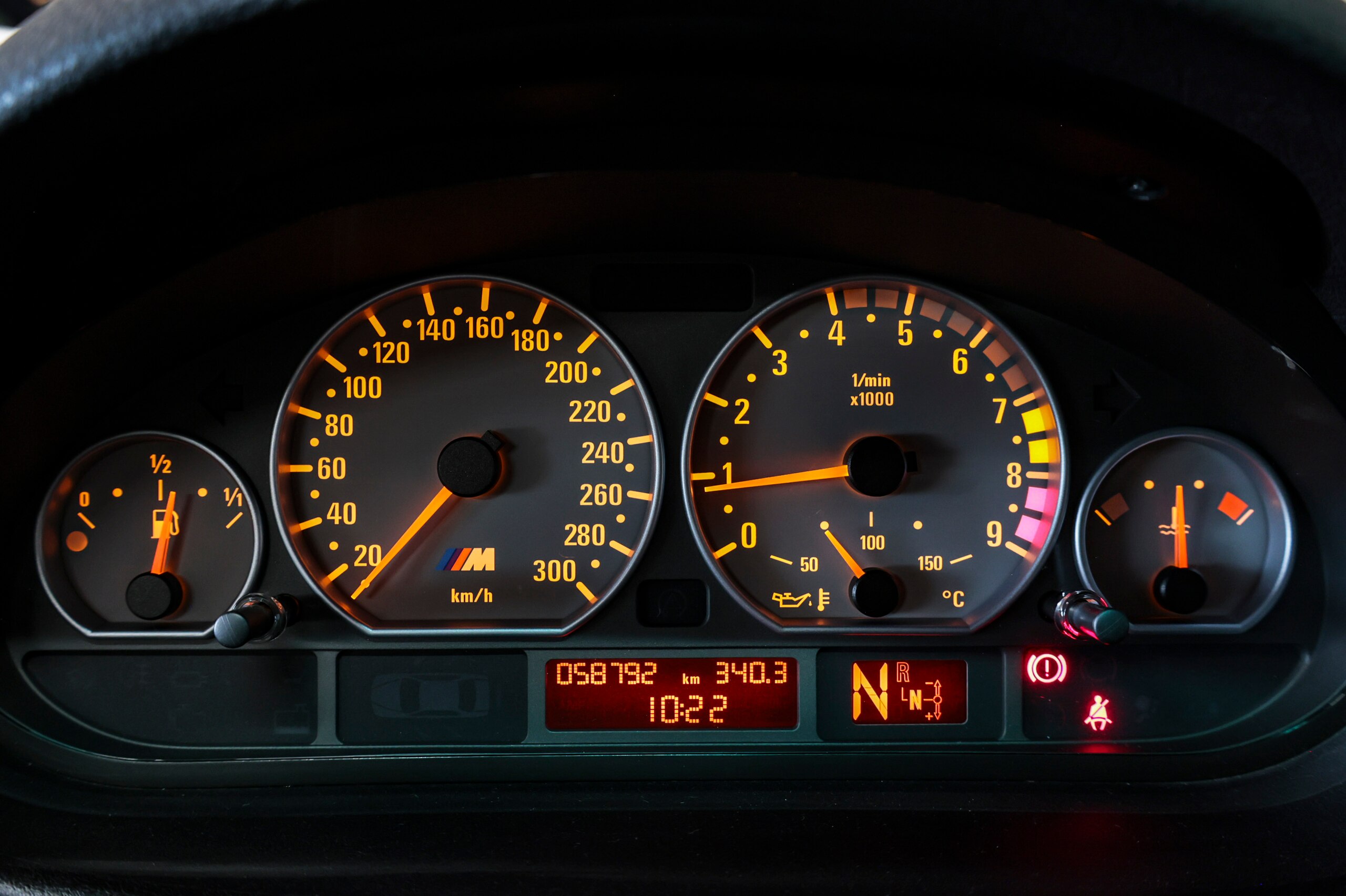 BMW M3 CSL (photo: 17)