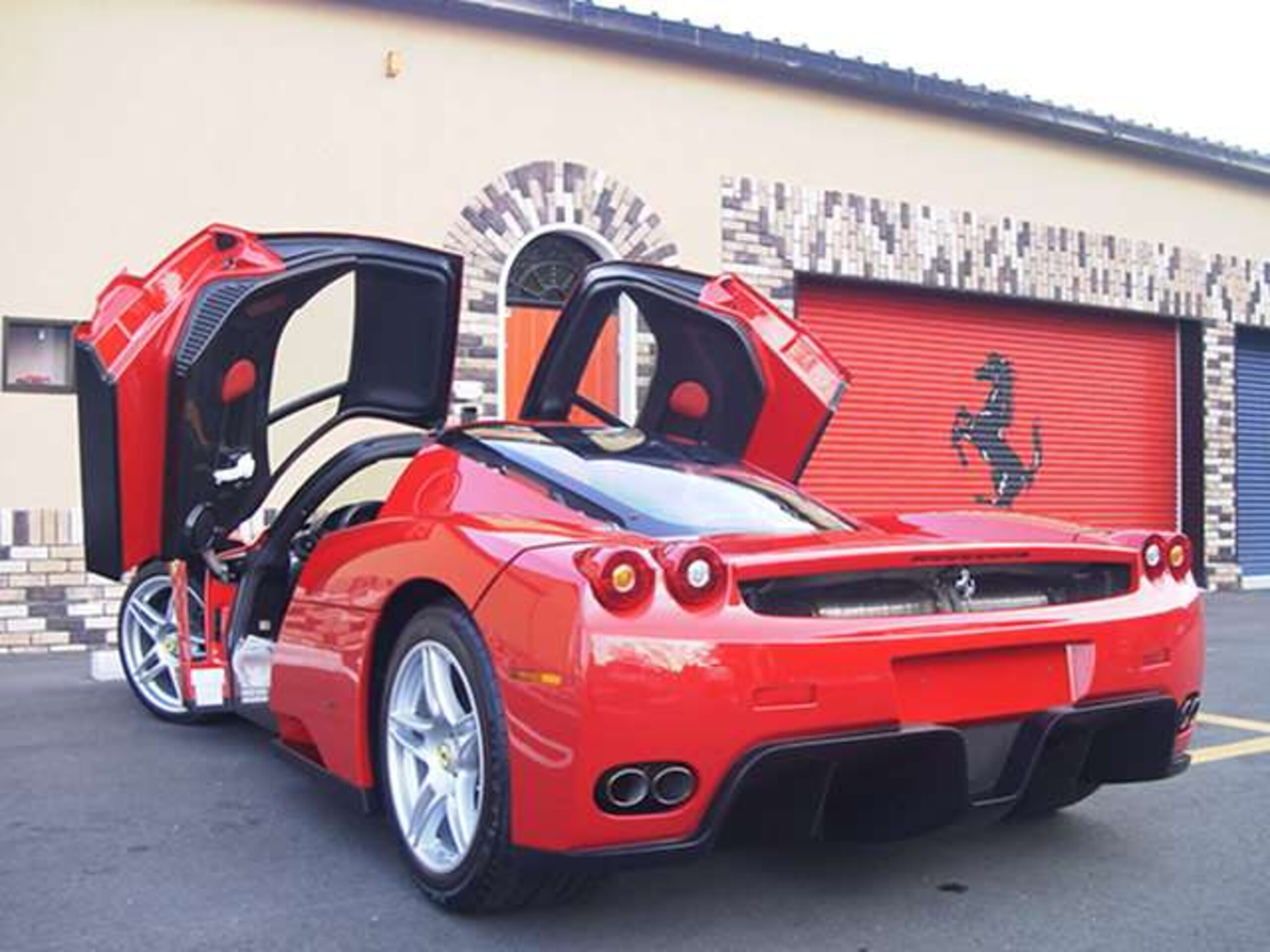 Ferrari Enzo (photo: 4)