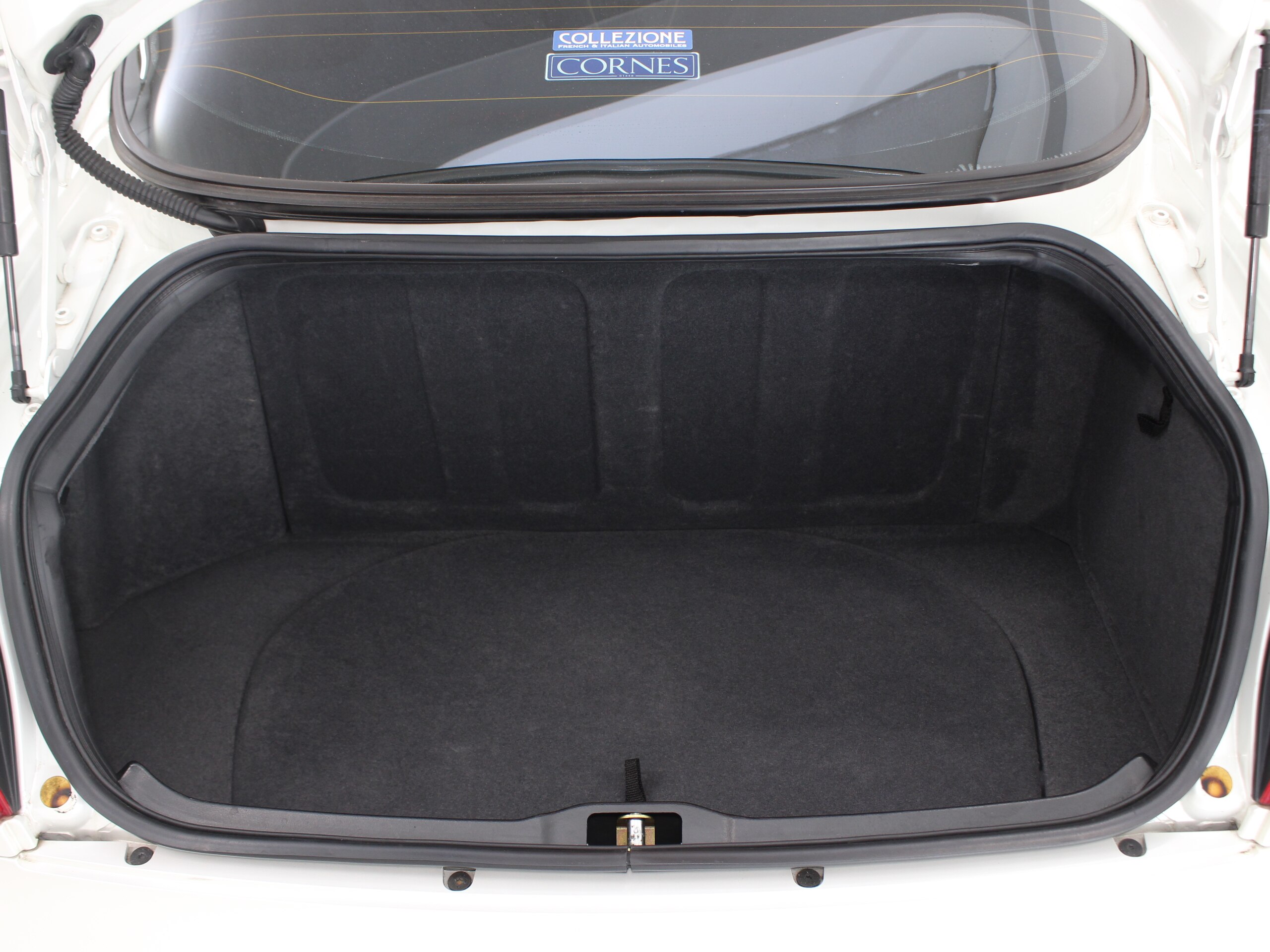 Maserati Coupe Cambiocorsa (photo: 17)