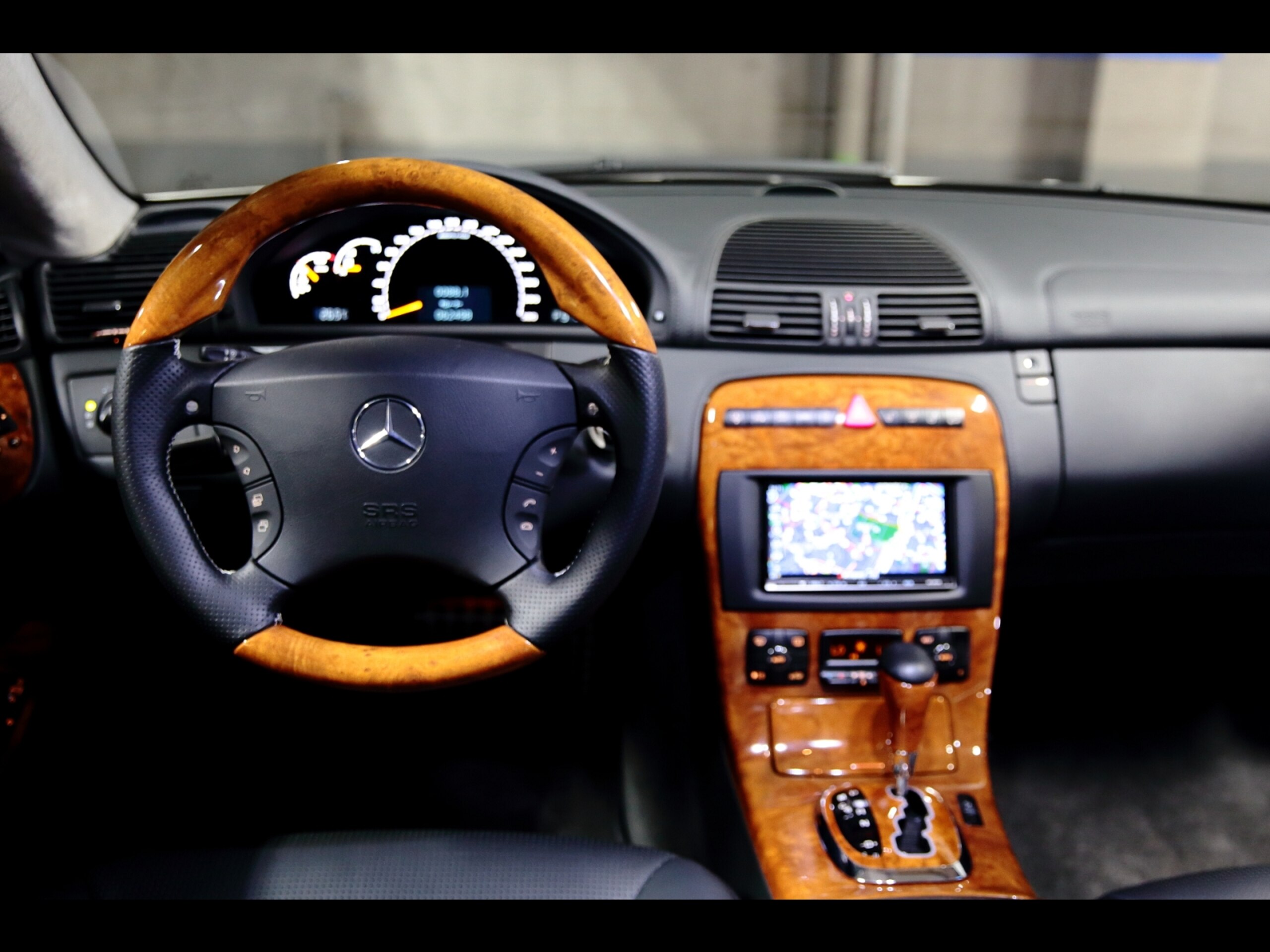 Mercedes Benz CL55 AMG (photo: 8)