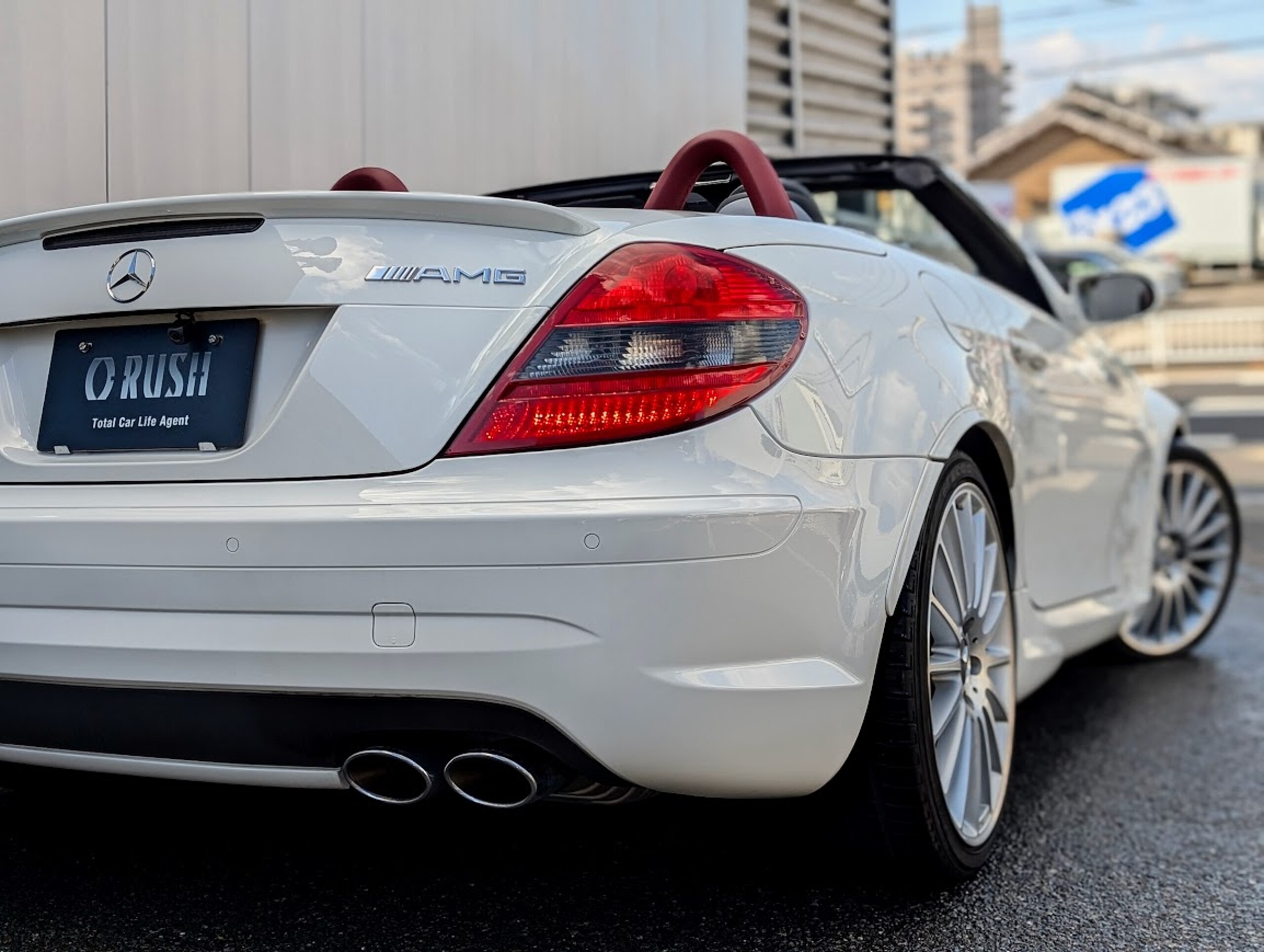 Mercedes Benz SLK55 AMG (photo: 18)